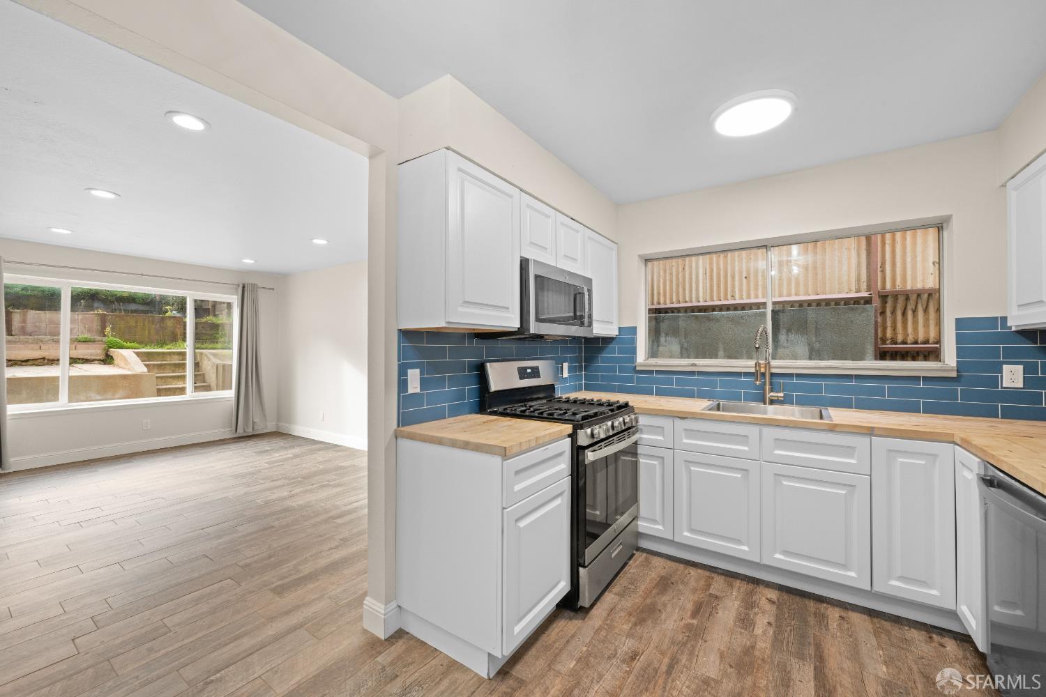 329-331 Woolsey Street