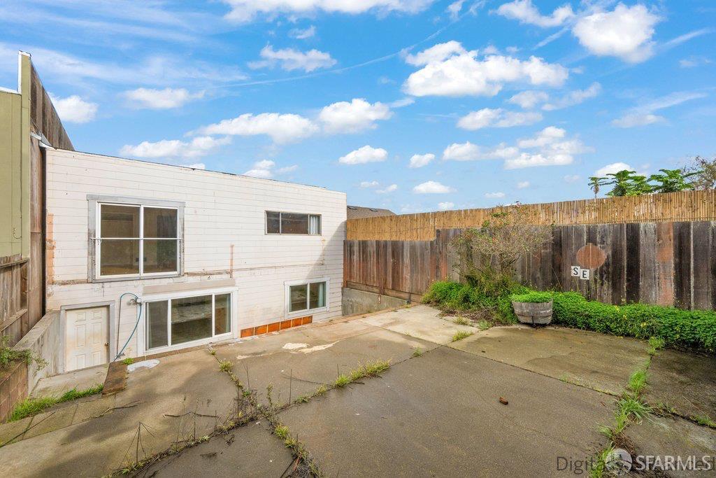 329-331 Woolsey Street