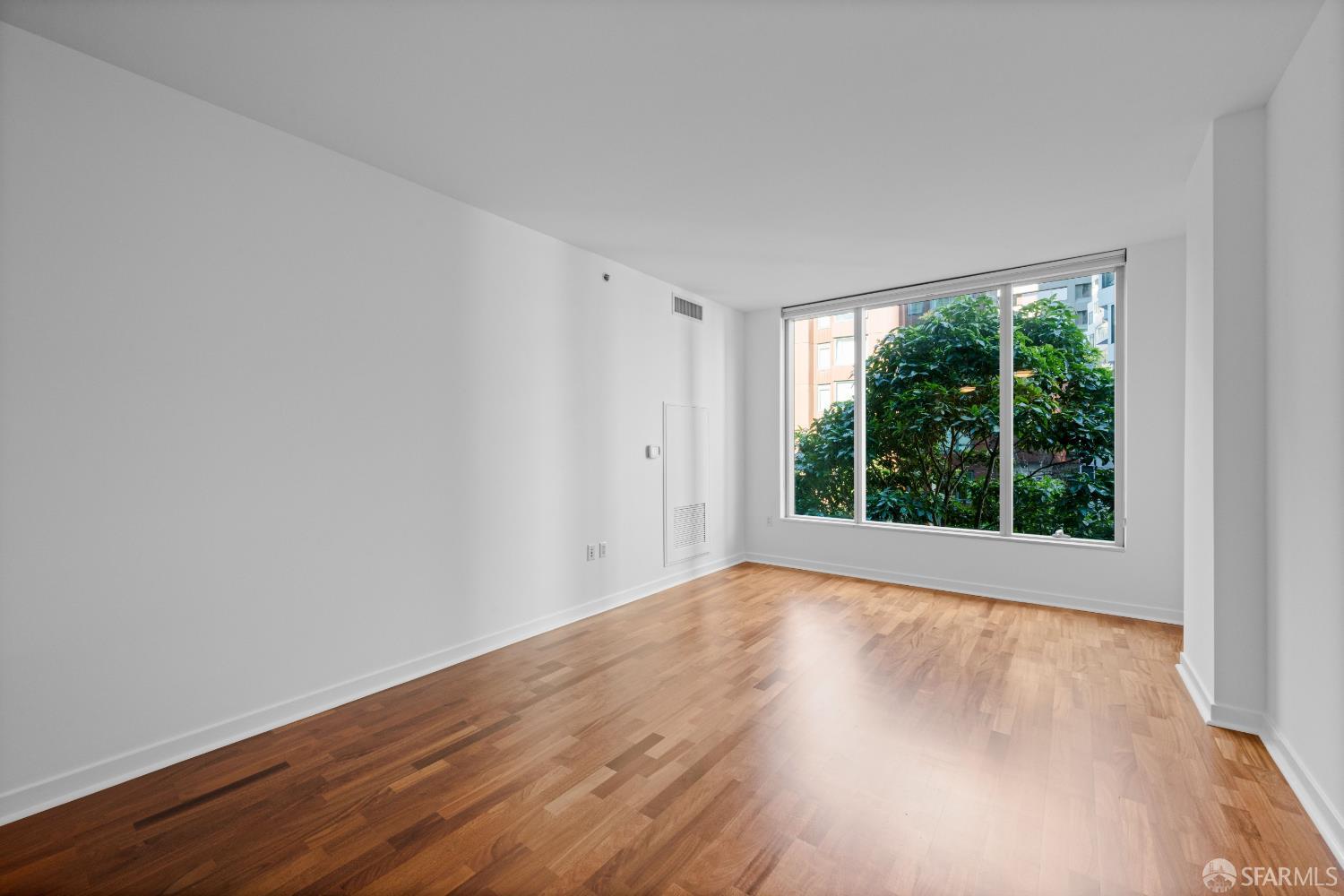 318 Spear Street # 4K