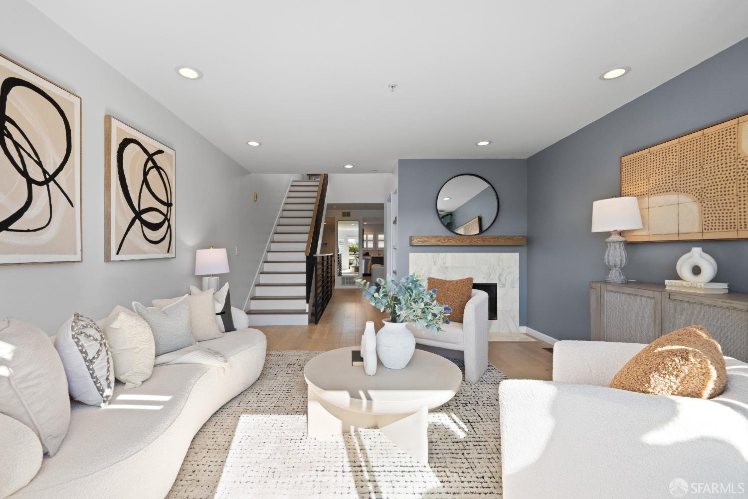 1880 Steiner Street # 403