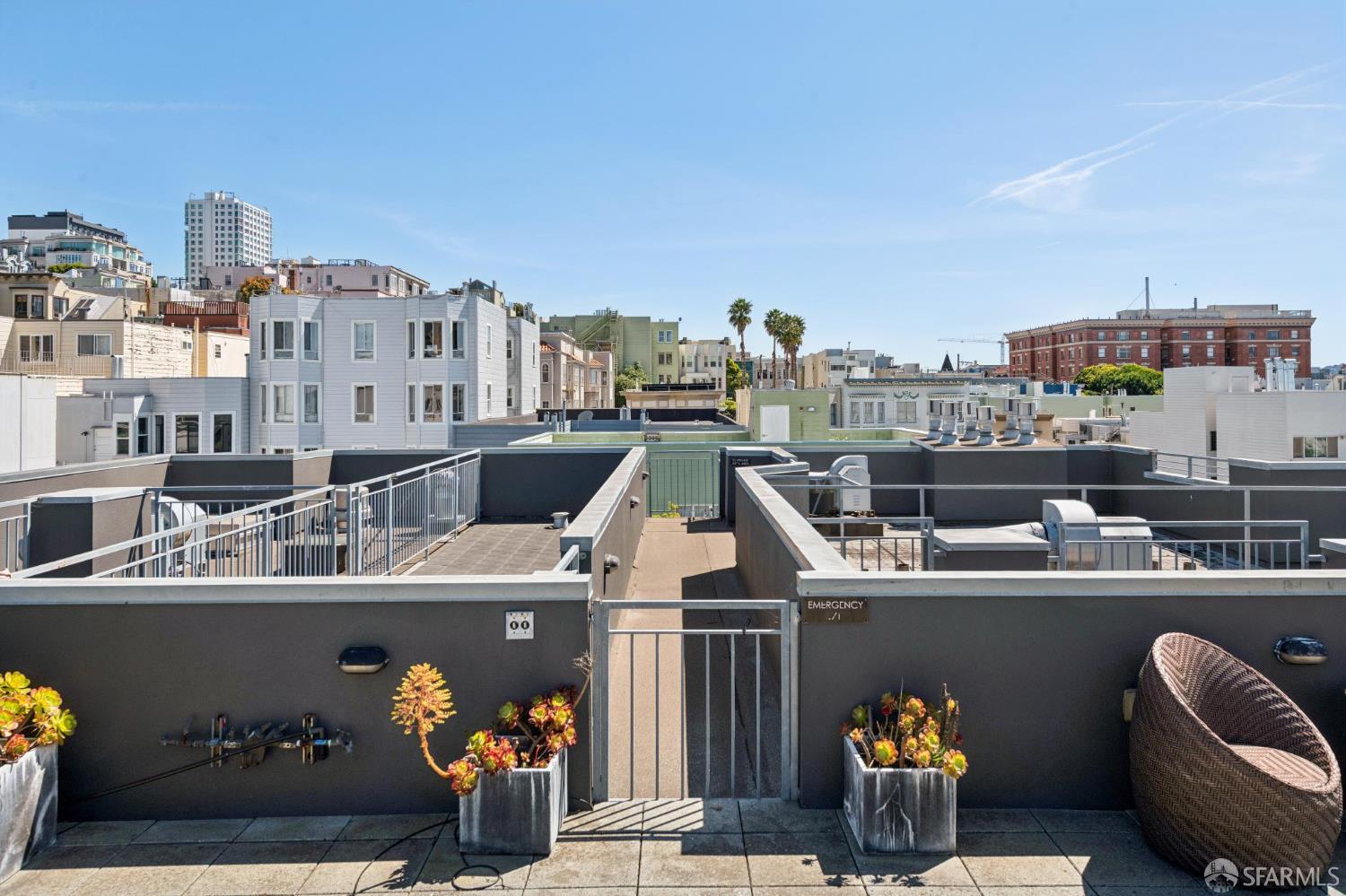 1355 Pacific Avenue # 204