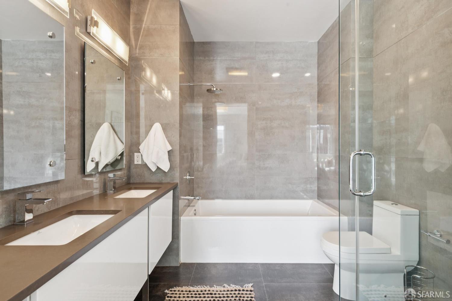 1355 Pacific Avenue # 204