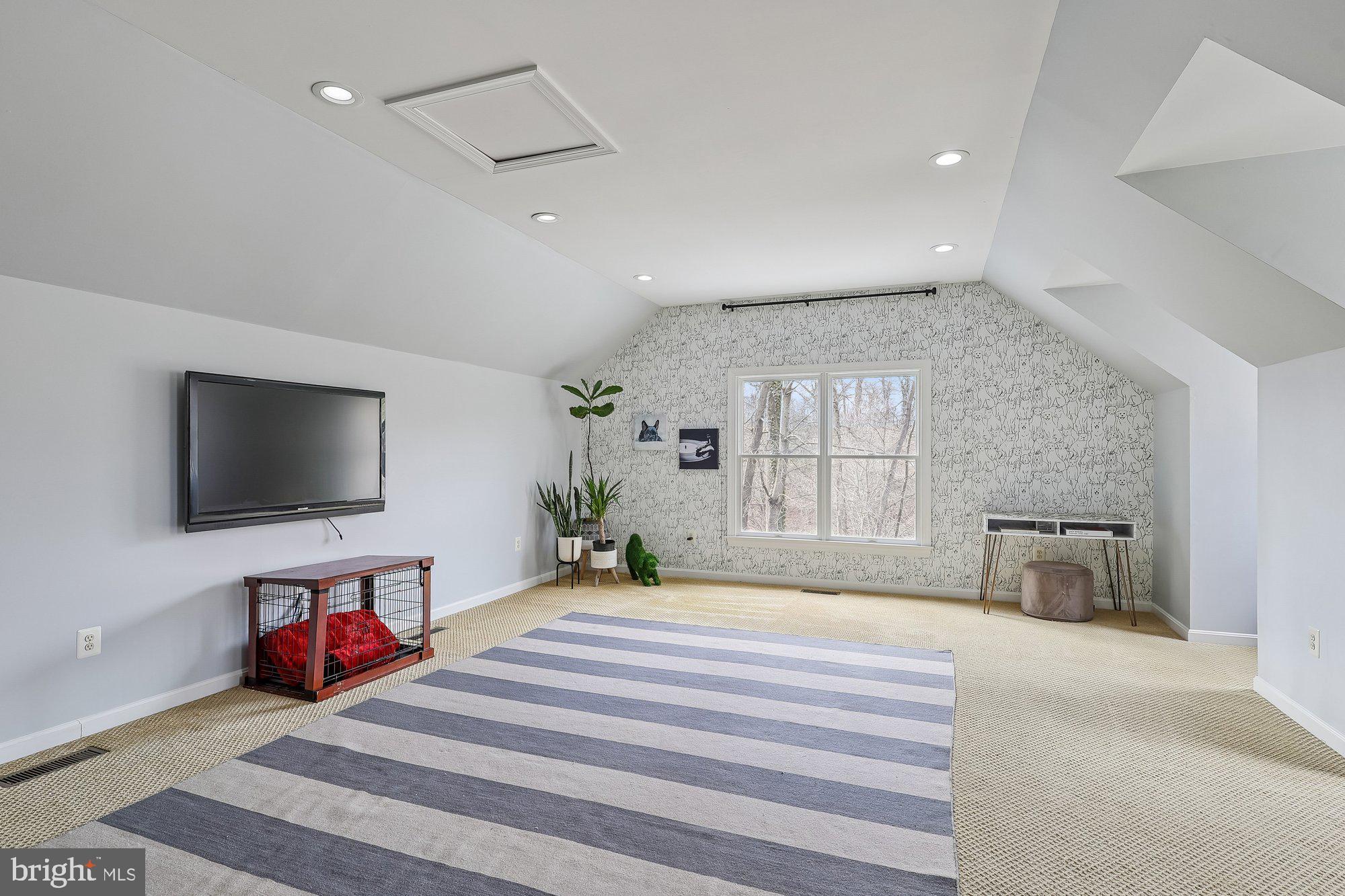 1303 WINDSOR RIDGE LANE