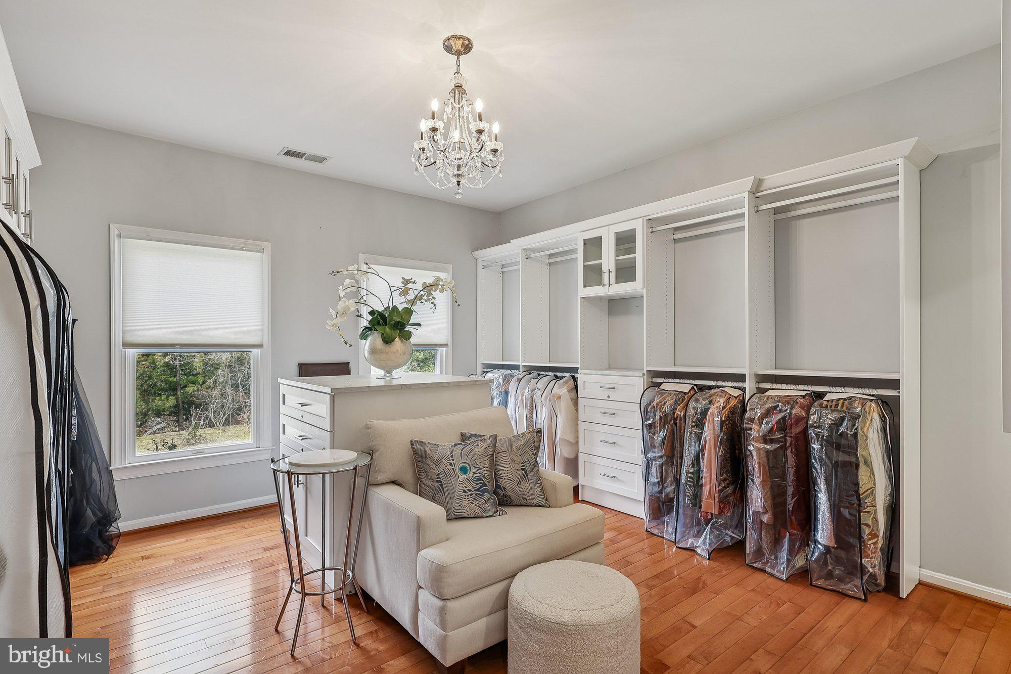 1303 WINDSOR RIDGE LANE