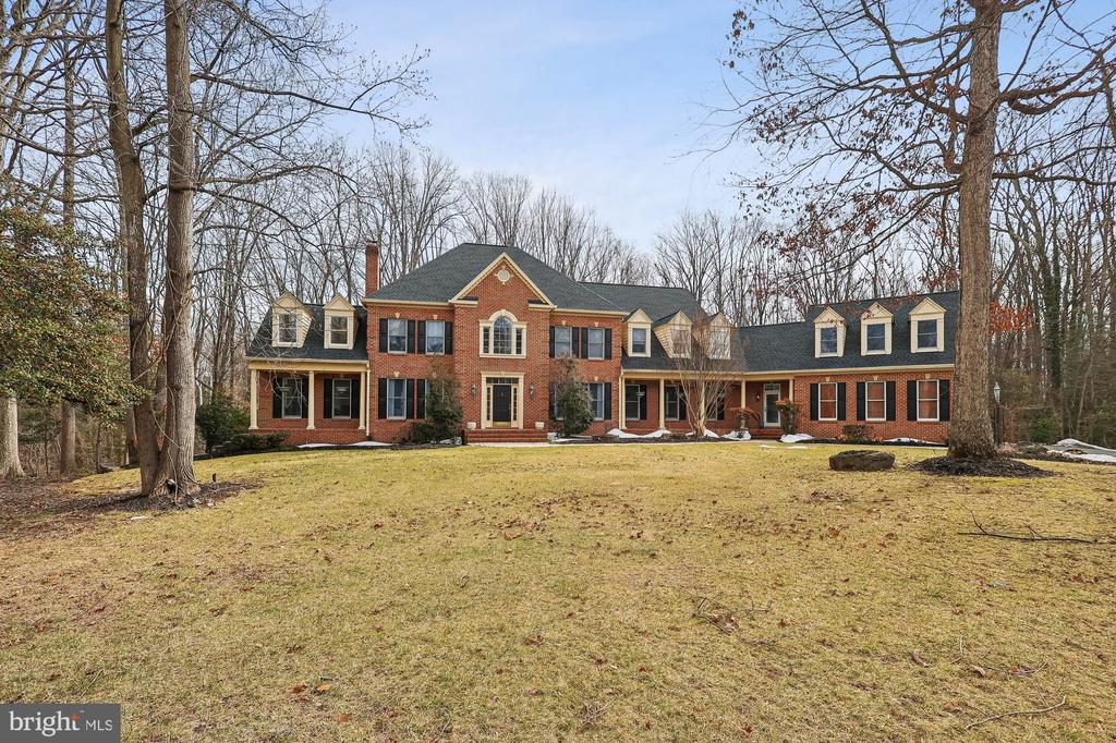 1303 WINDSOR RIDGE LANE