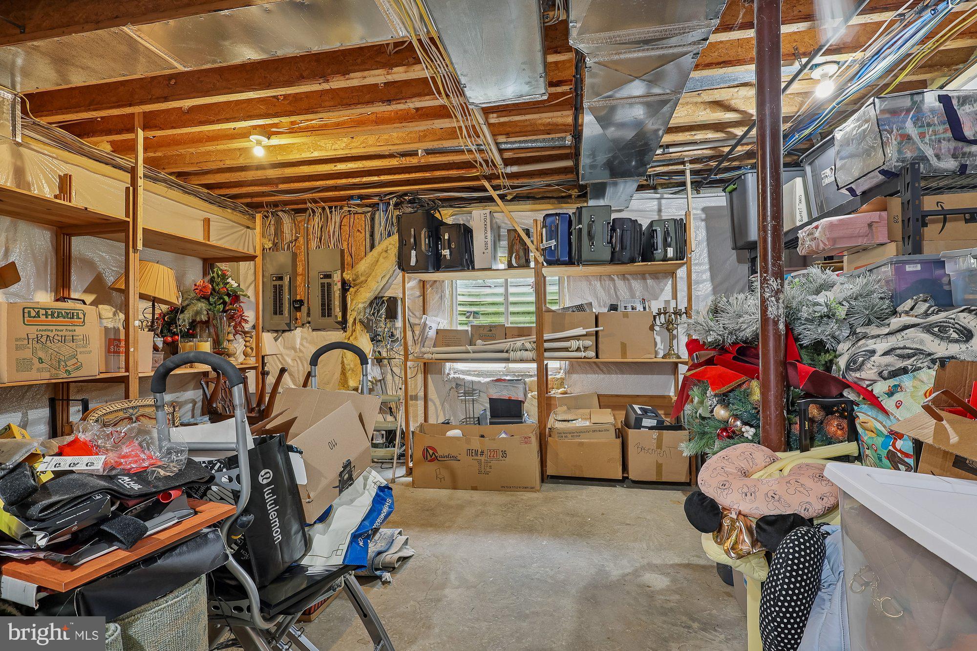 1303 WINDSOR RIDGE LANE