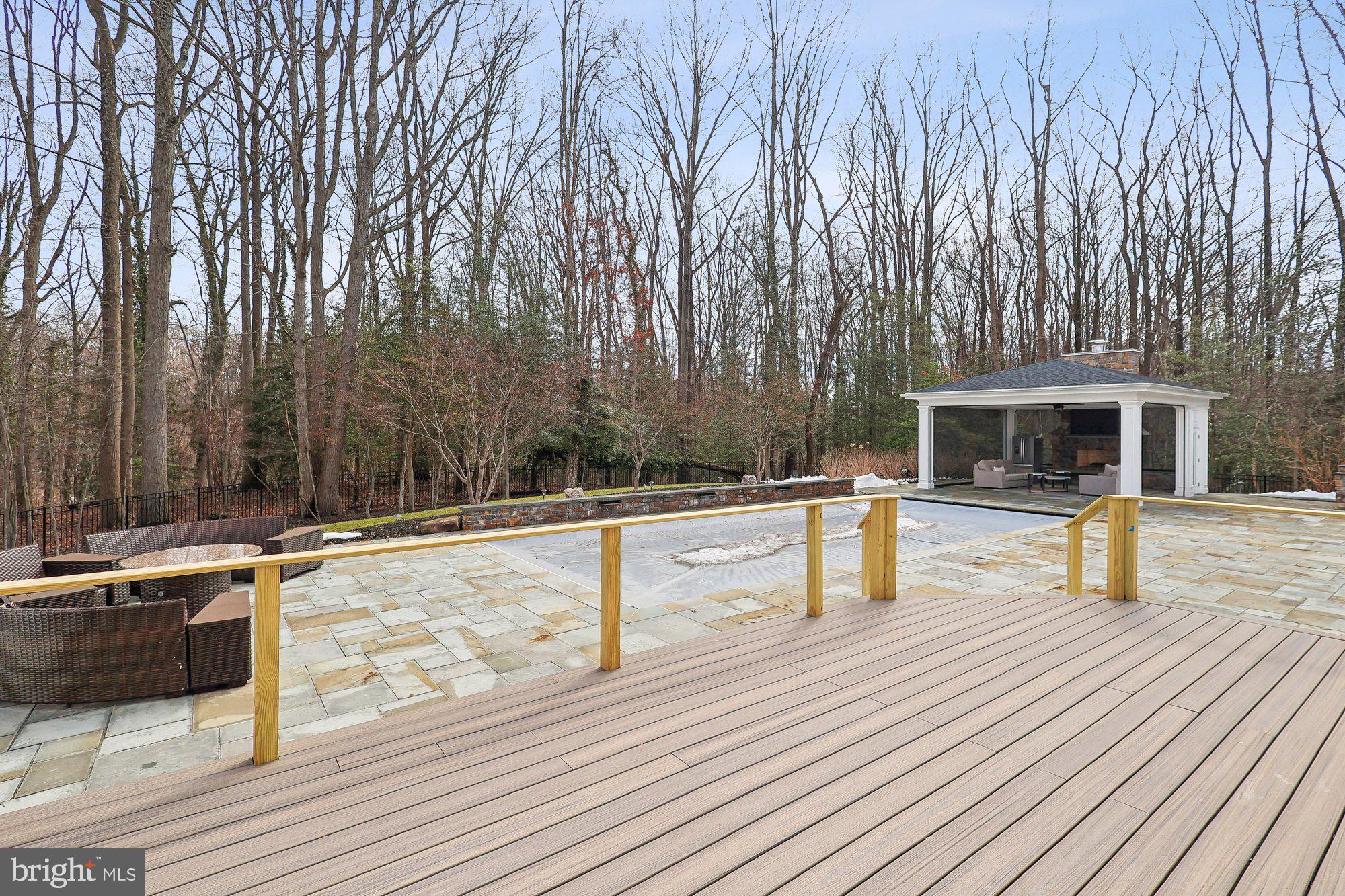 1303 WINDSOR RIDGE LANE