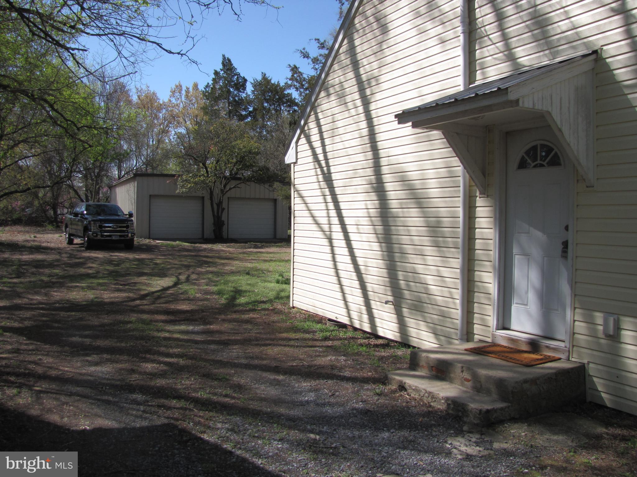 213 Central Ave
