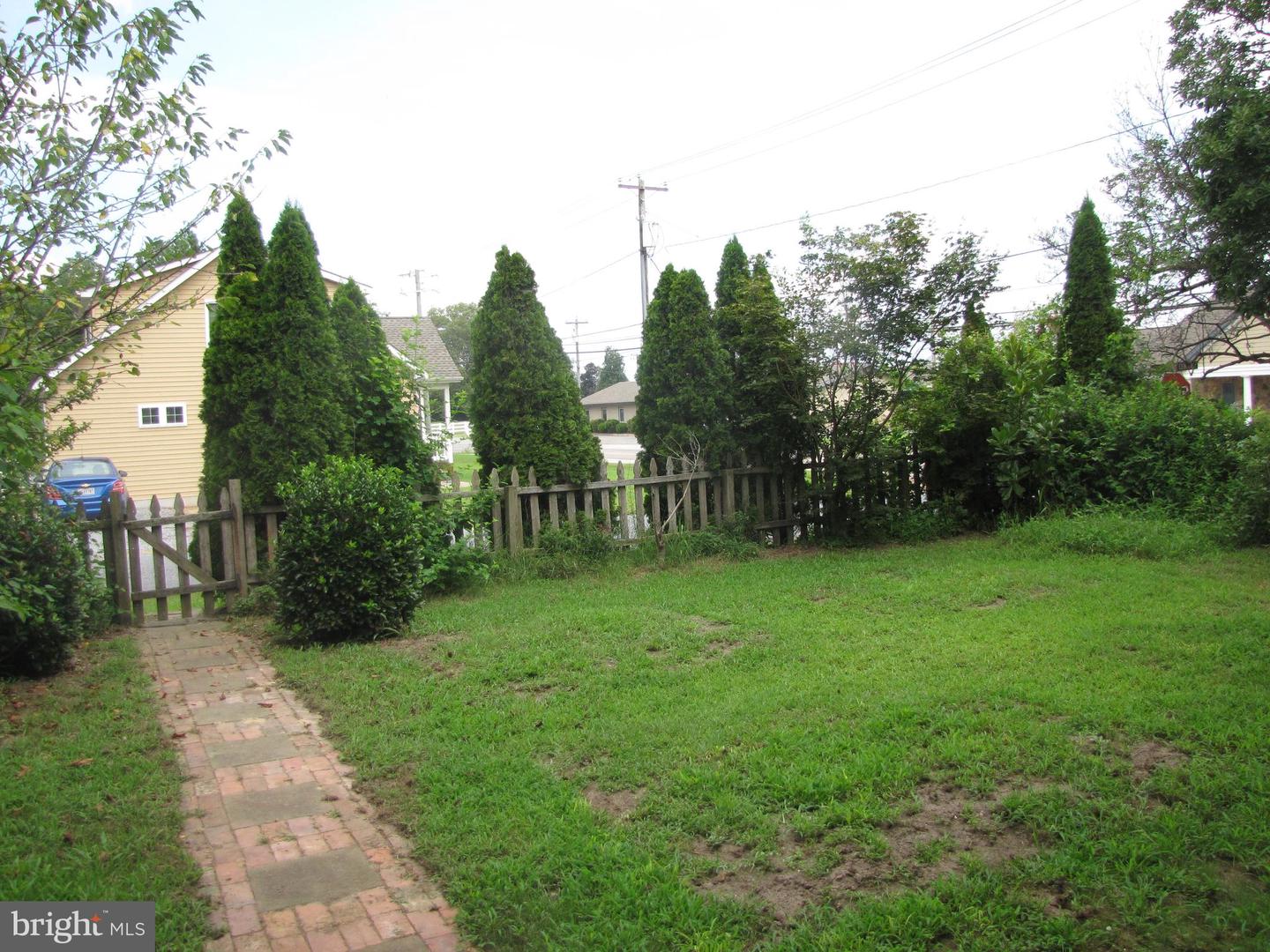 148 Main St