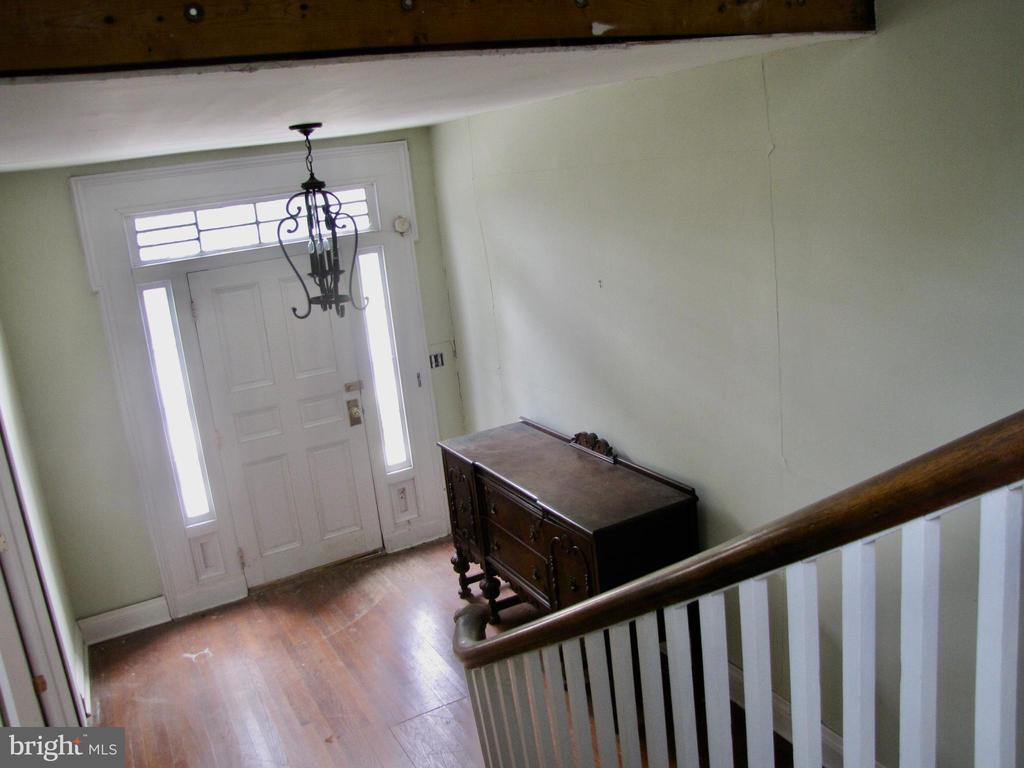 148 Main St