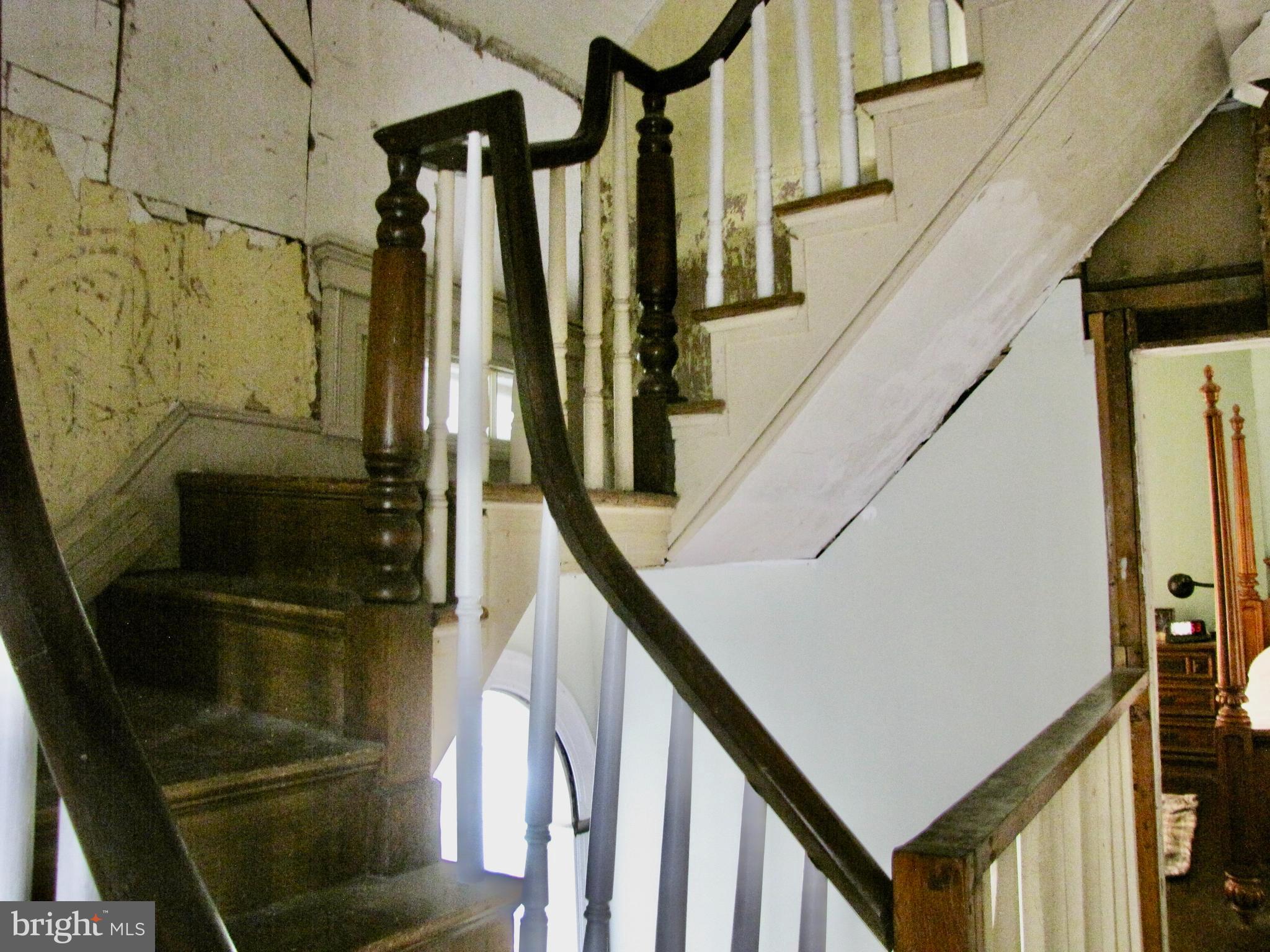 148 Main St