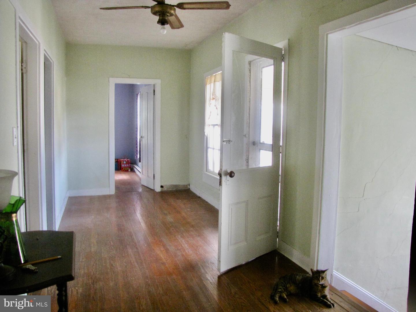 148 Main St