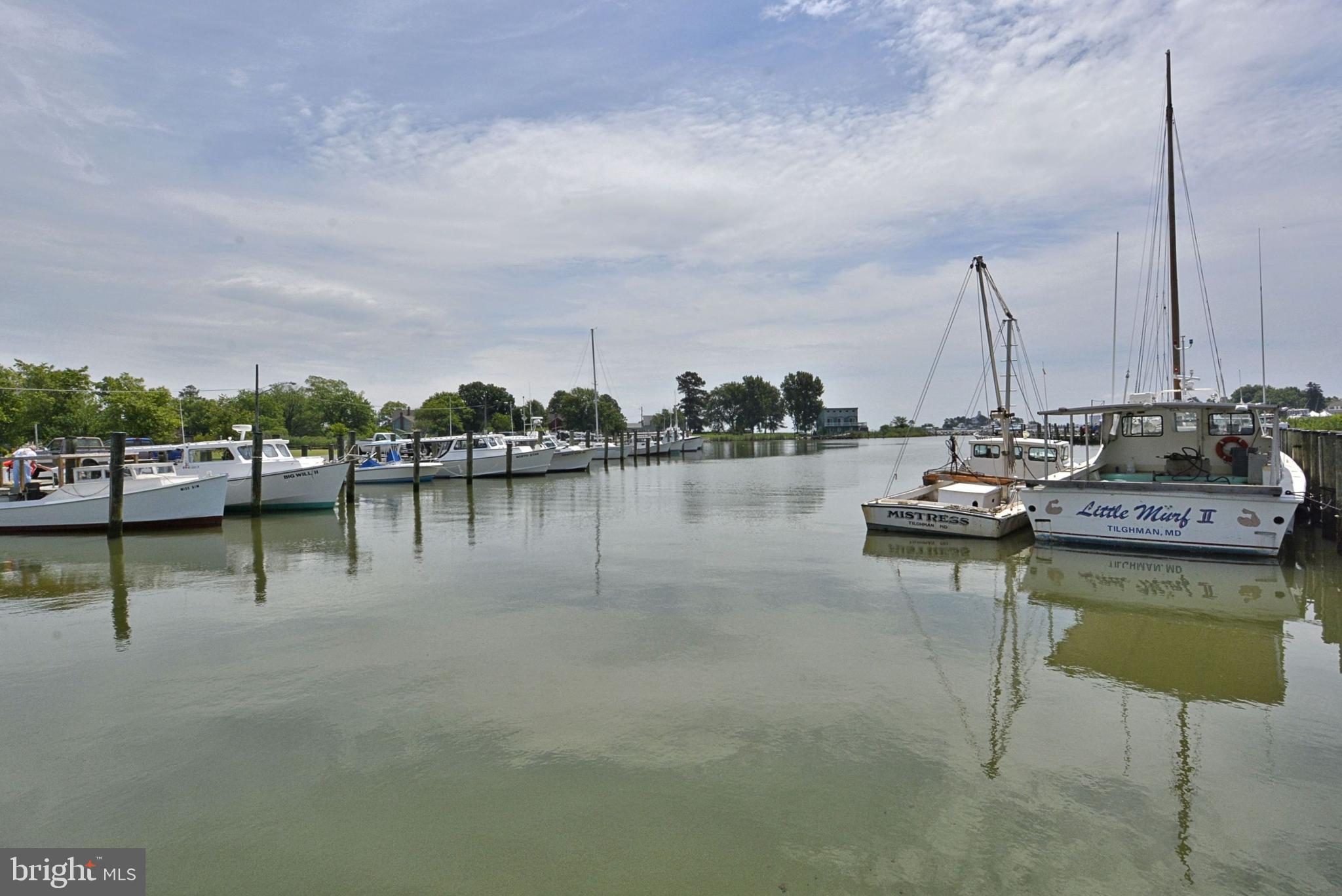 21379 Ferry Landing Rd
