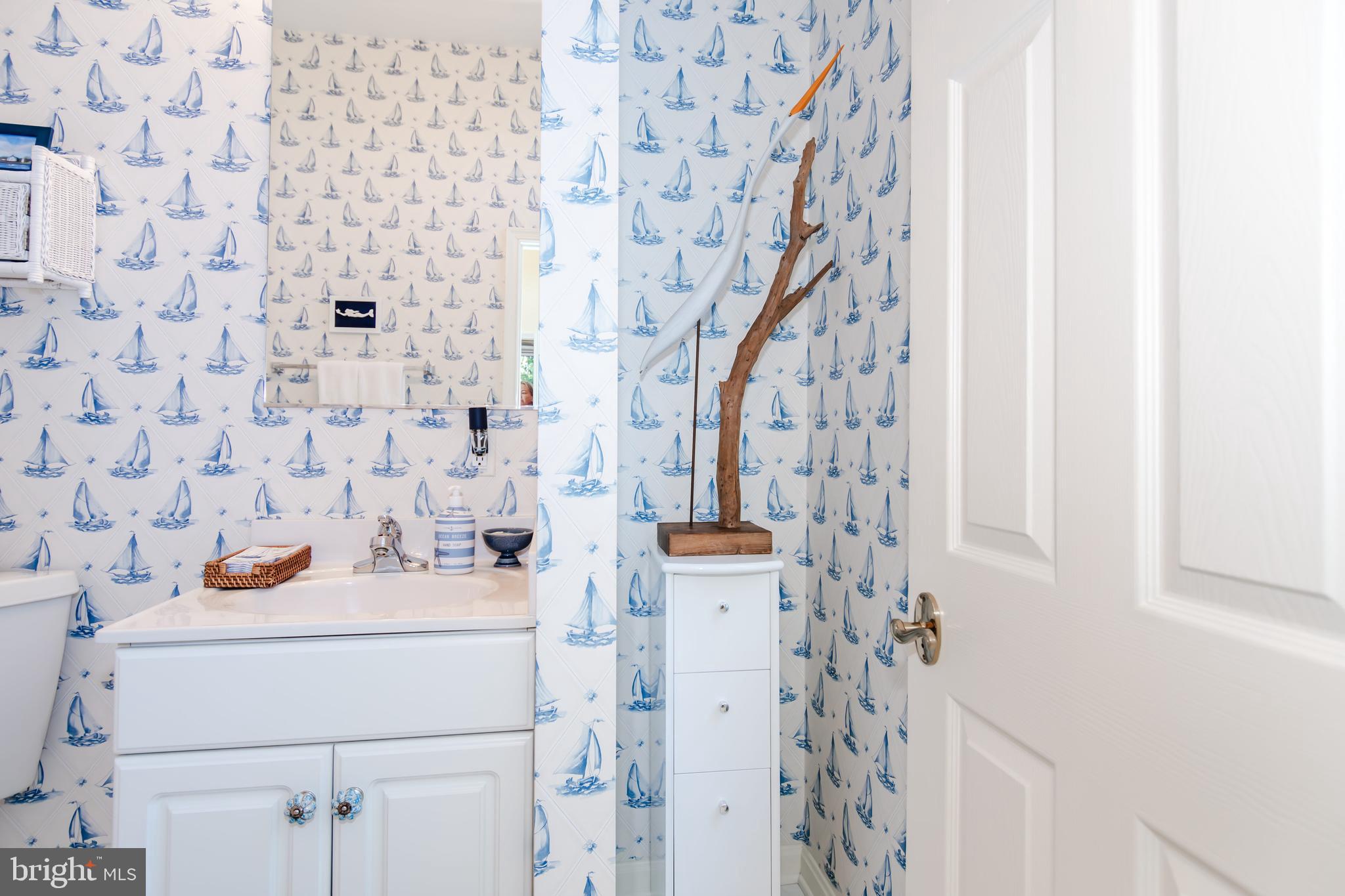21388 Avalon Ct