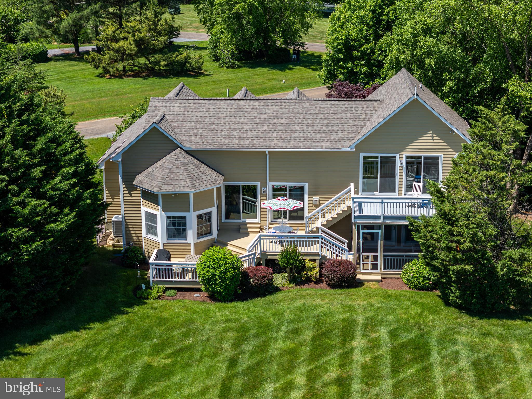 21388 Avalon Ct