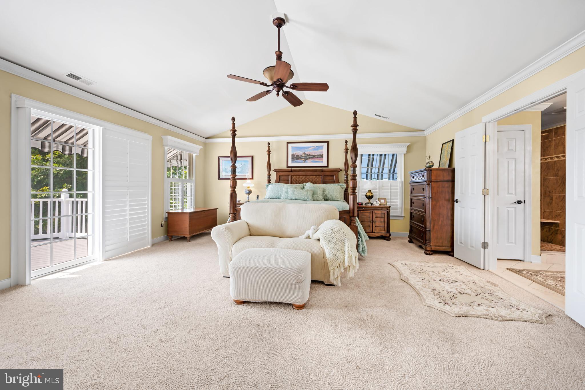 21477 Island Club Rd