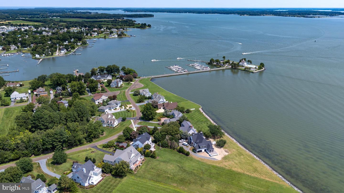 21477 Island Club Rd