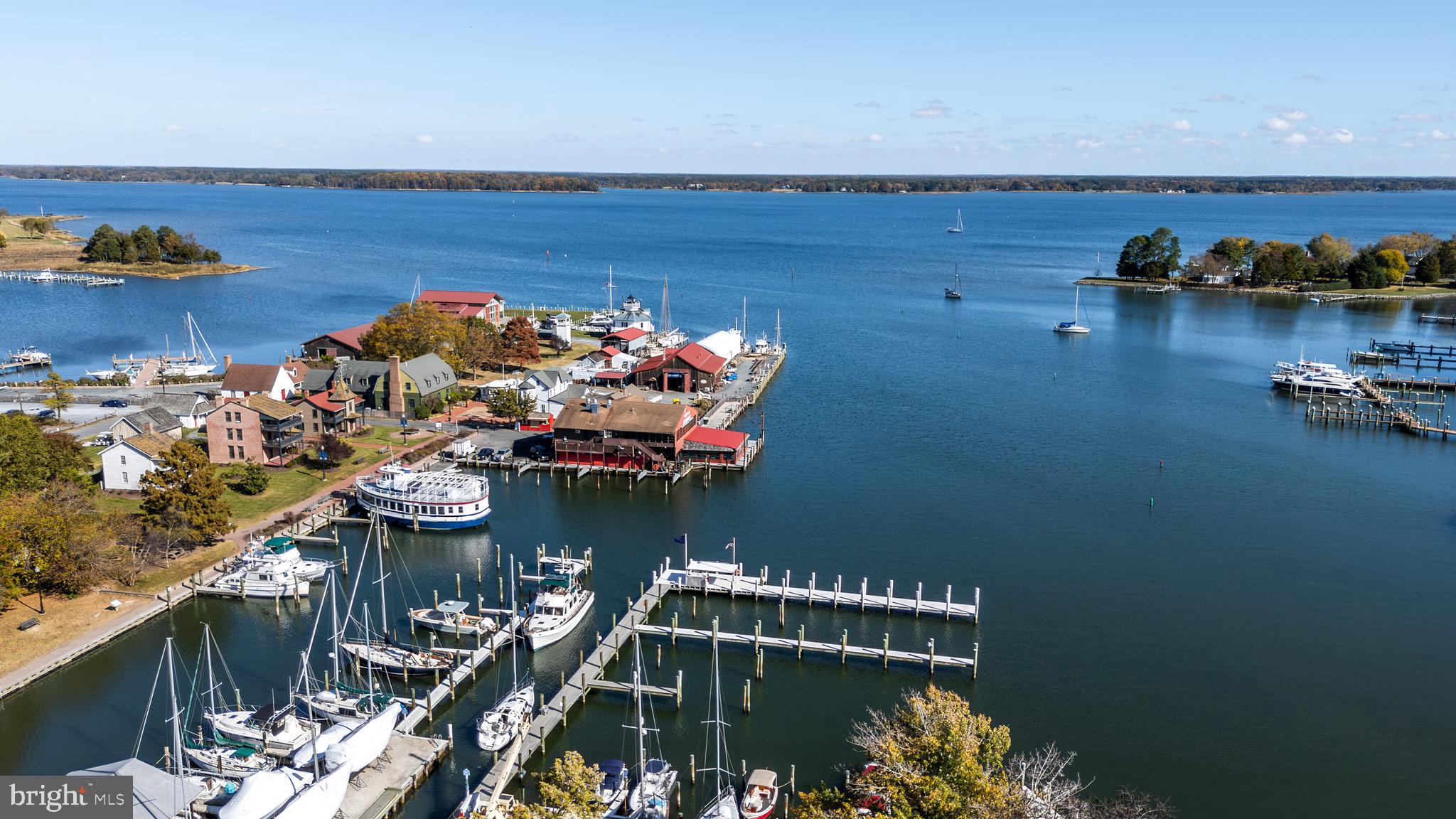 21477 Island Club Rd