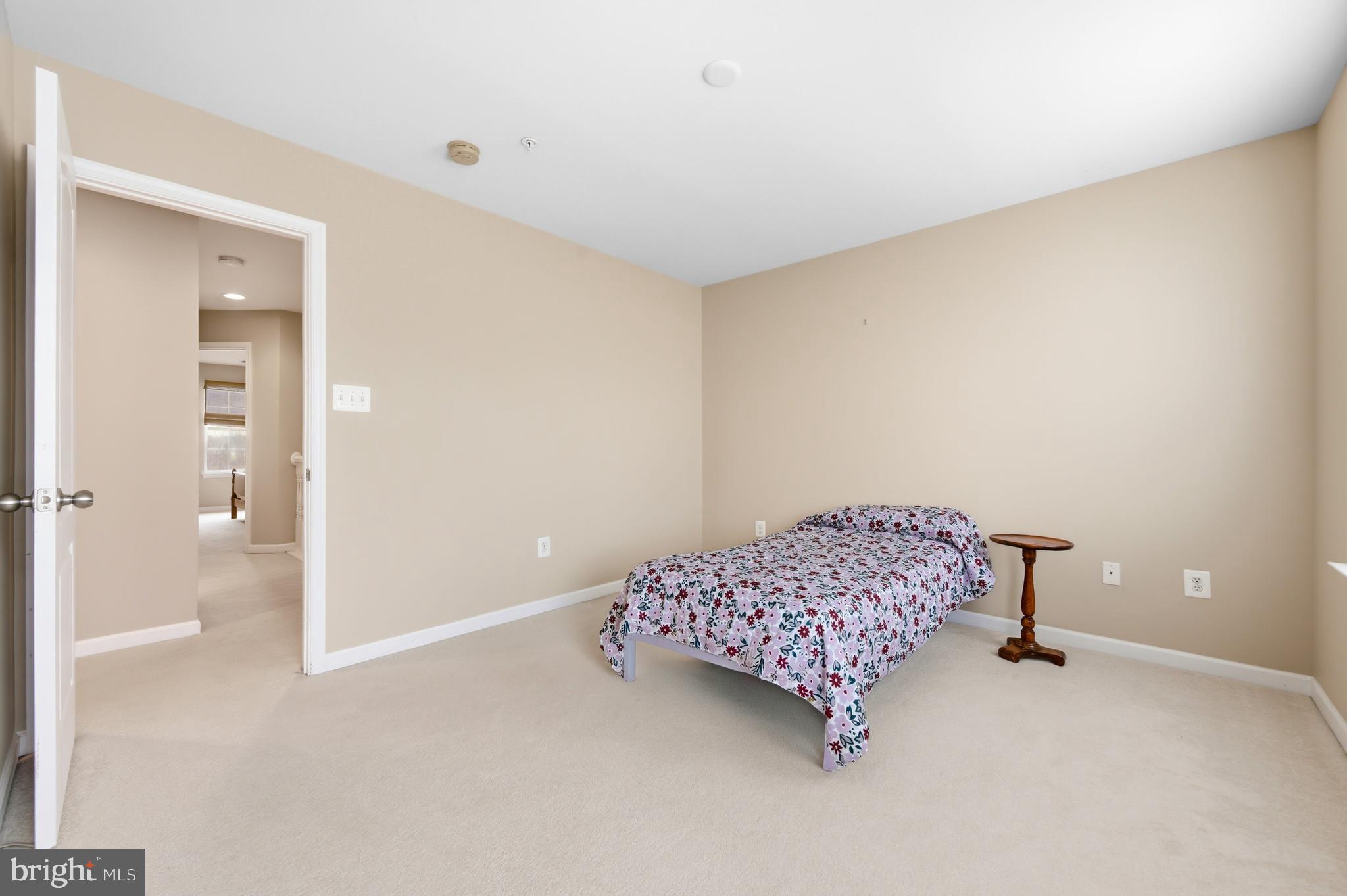 29197 SUPERIOR CIRCLE