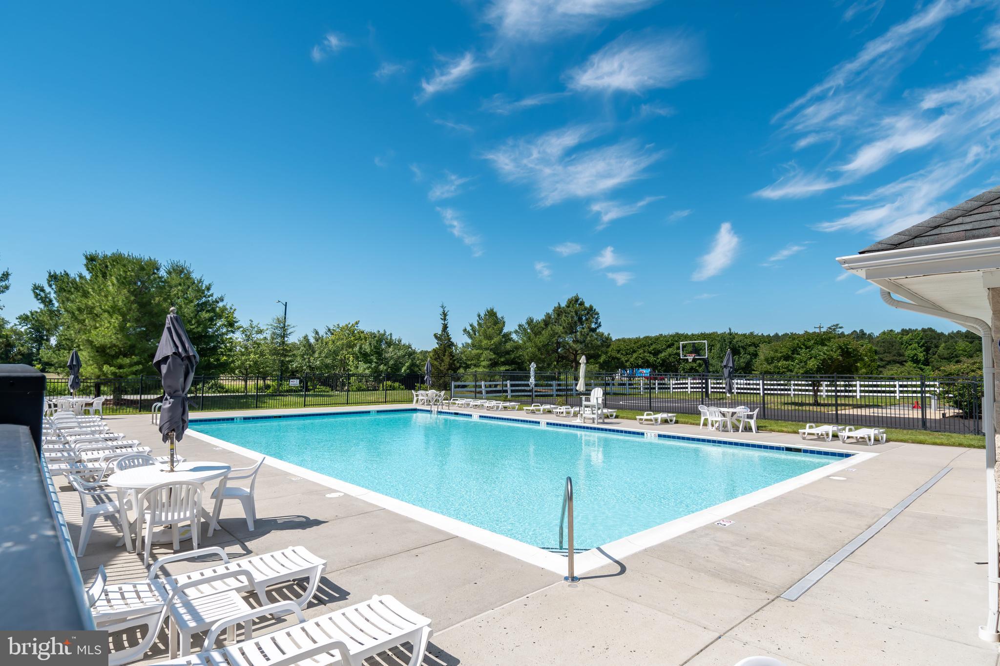 29197 SUPERIOR CIRCLE