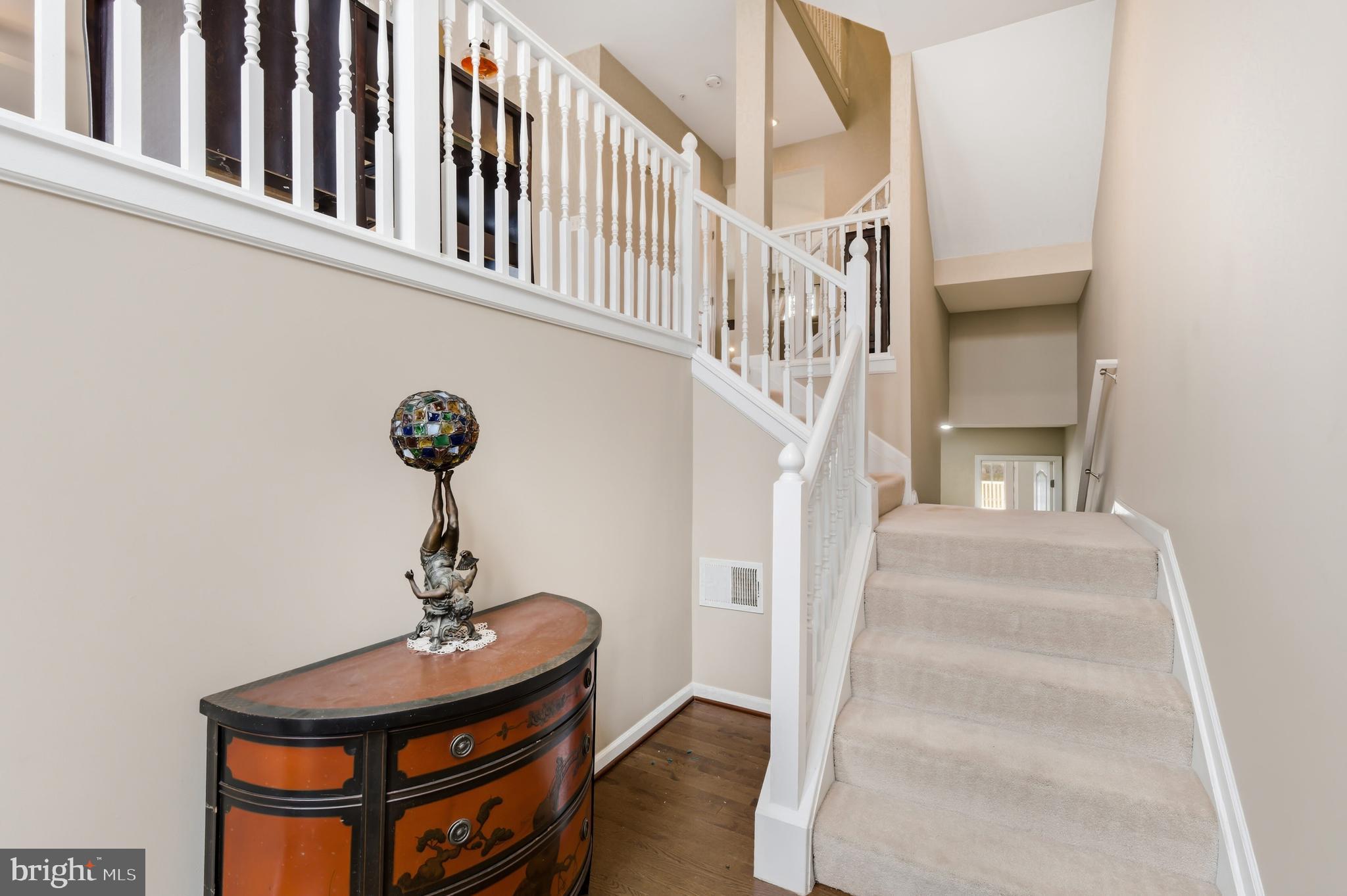 29197 SUPERIOR CIRCLE