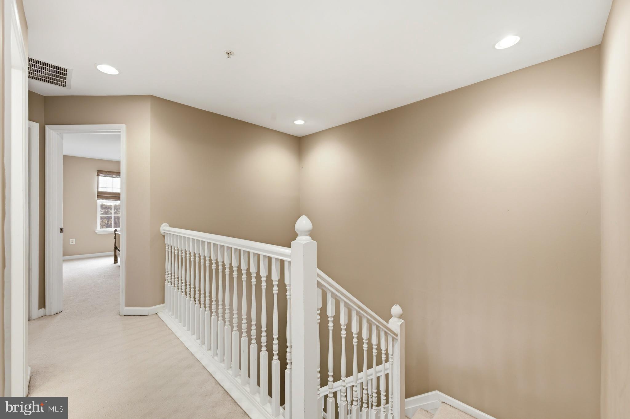 29197 SUPERIOR CIRCLE