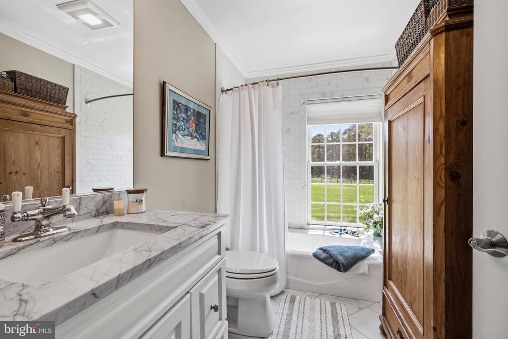 7909 CHURCH NECK