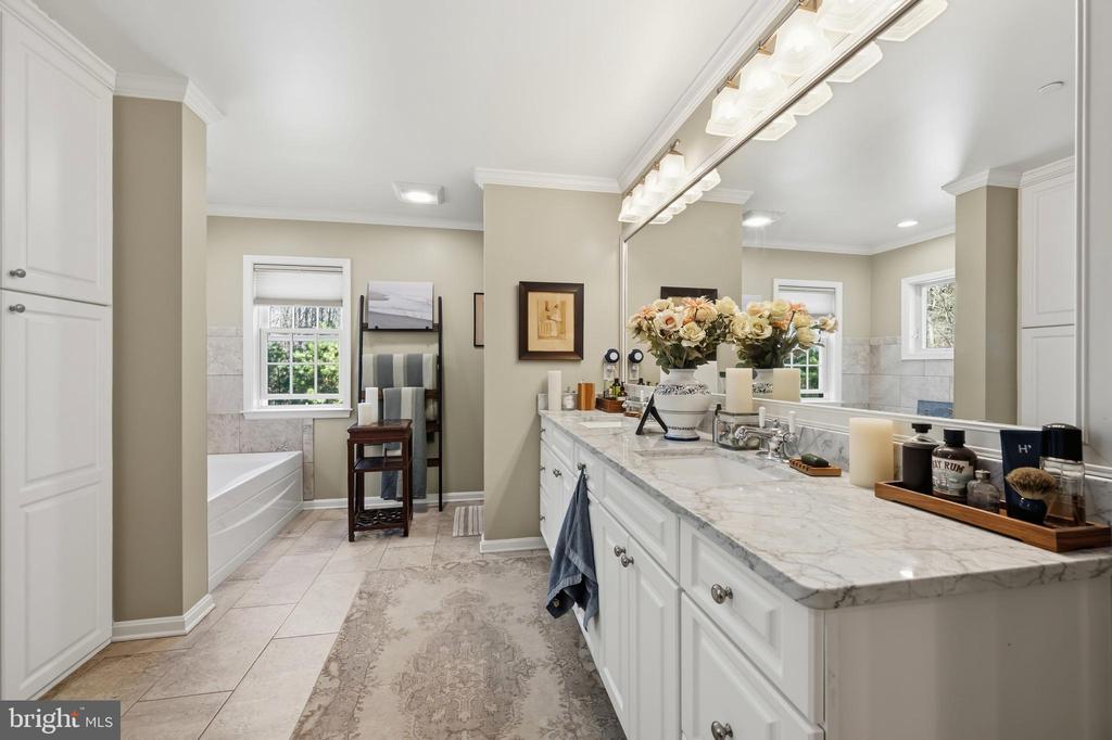 7909 CHURCH NECK