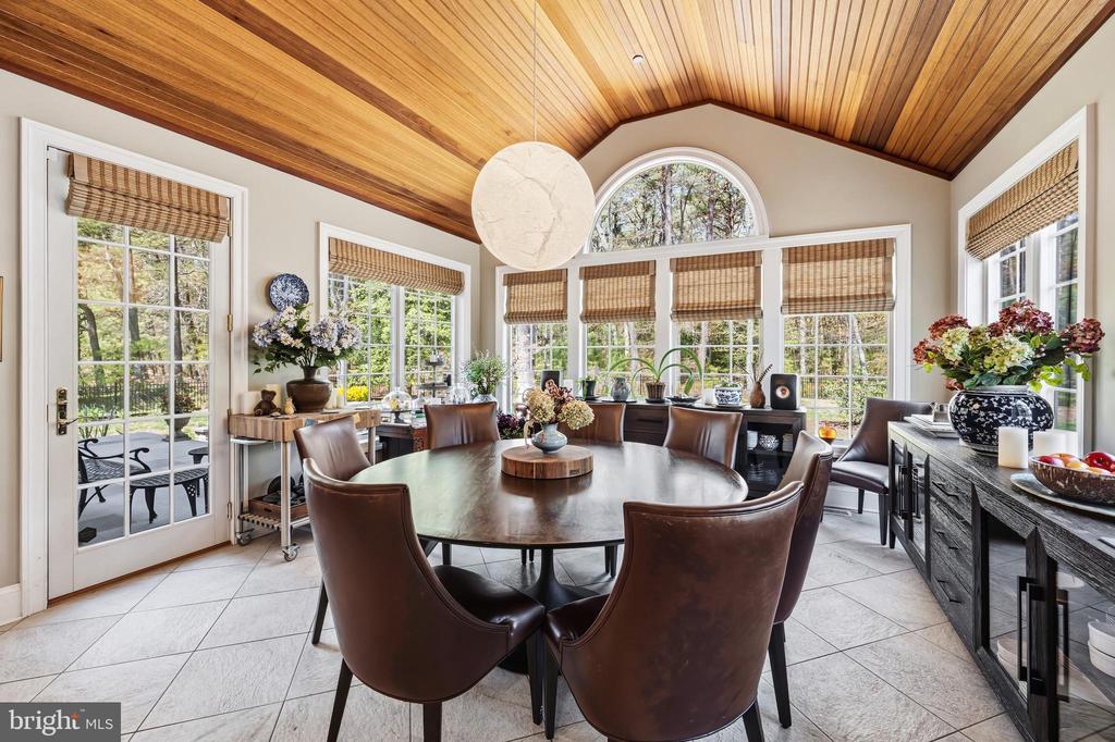7909 CHURCH NECK