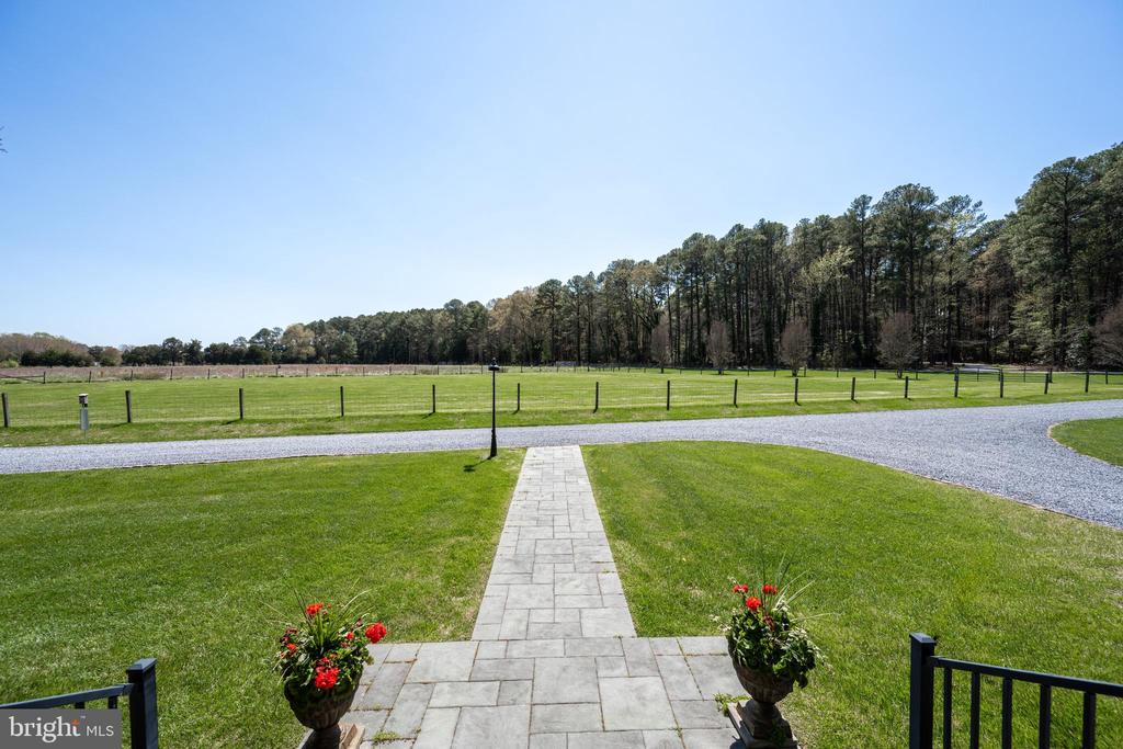 7909 CHURCH NECK