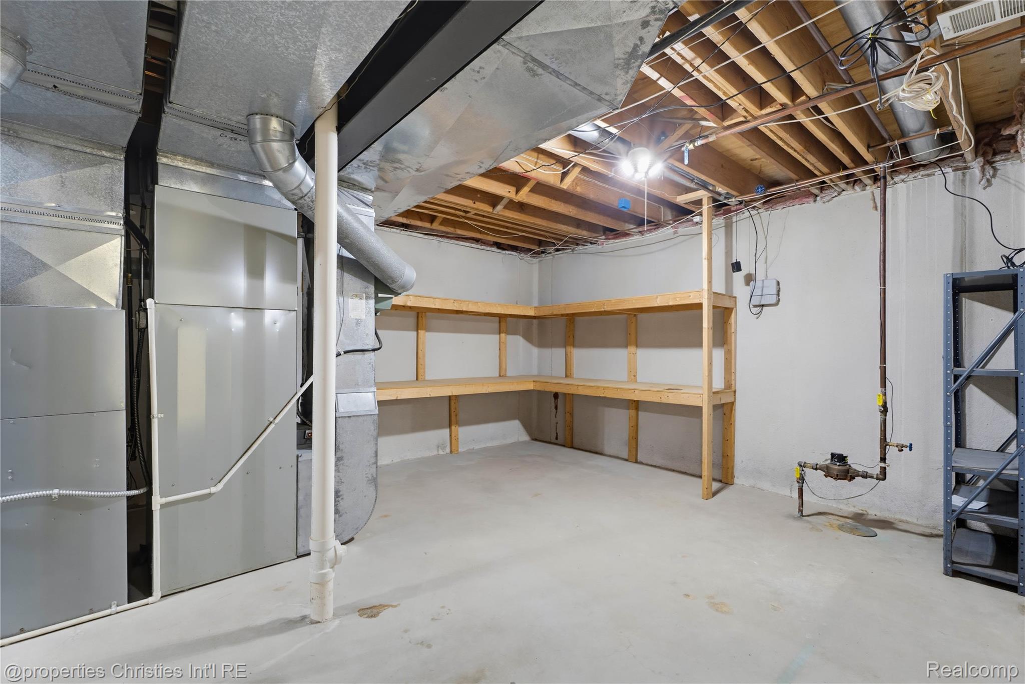4802 Panorama Circle