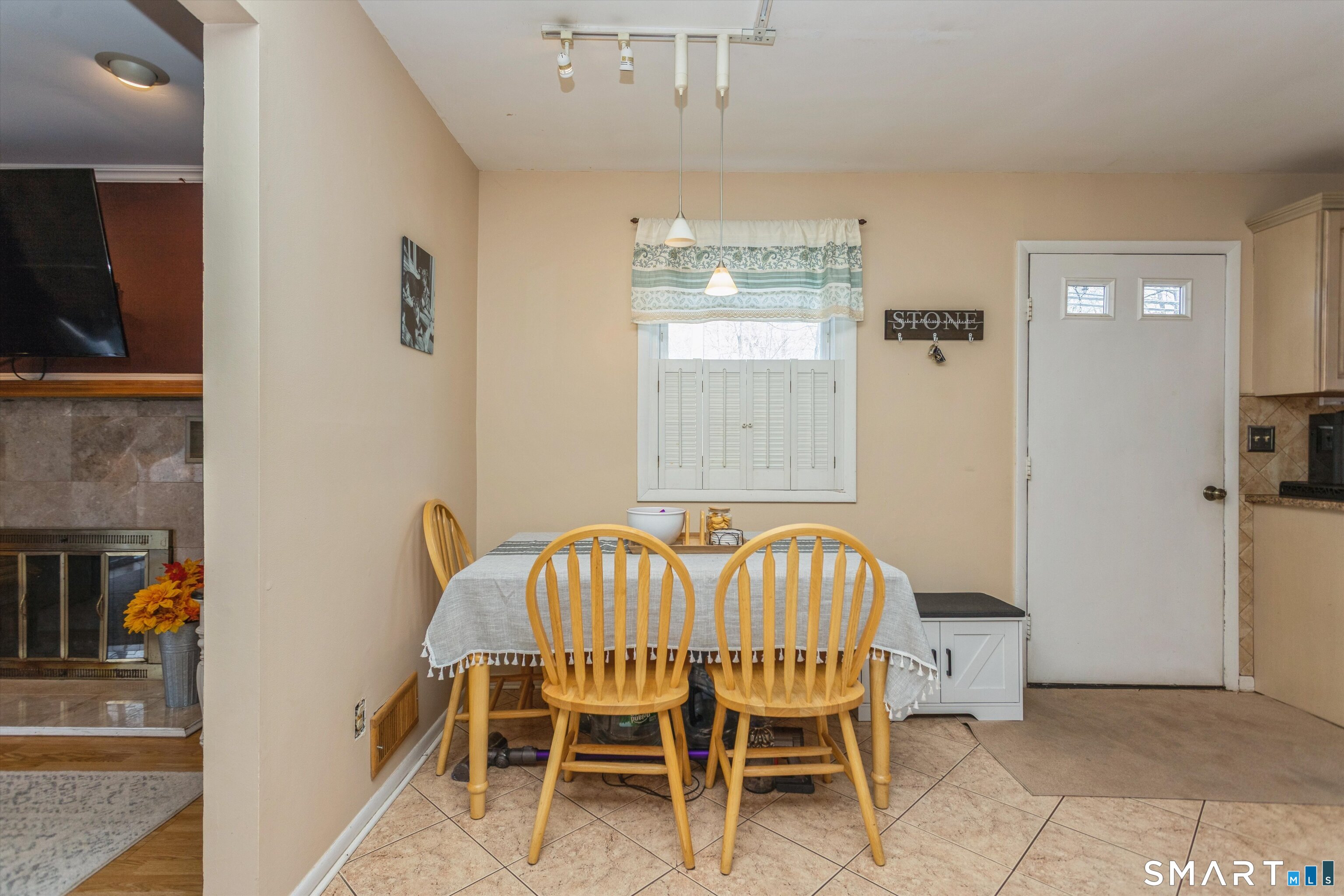 59 Woodway Road APT 1