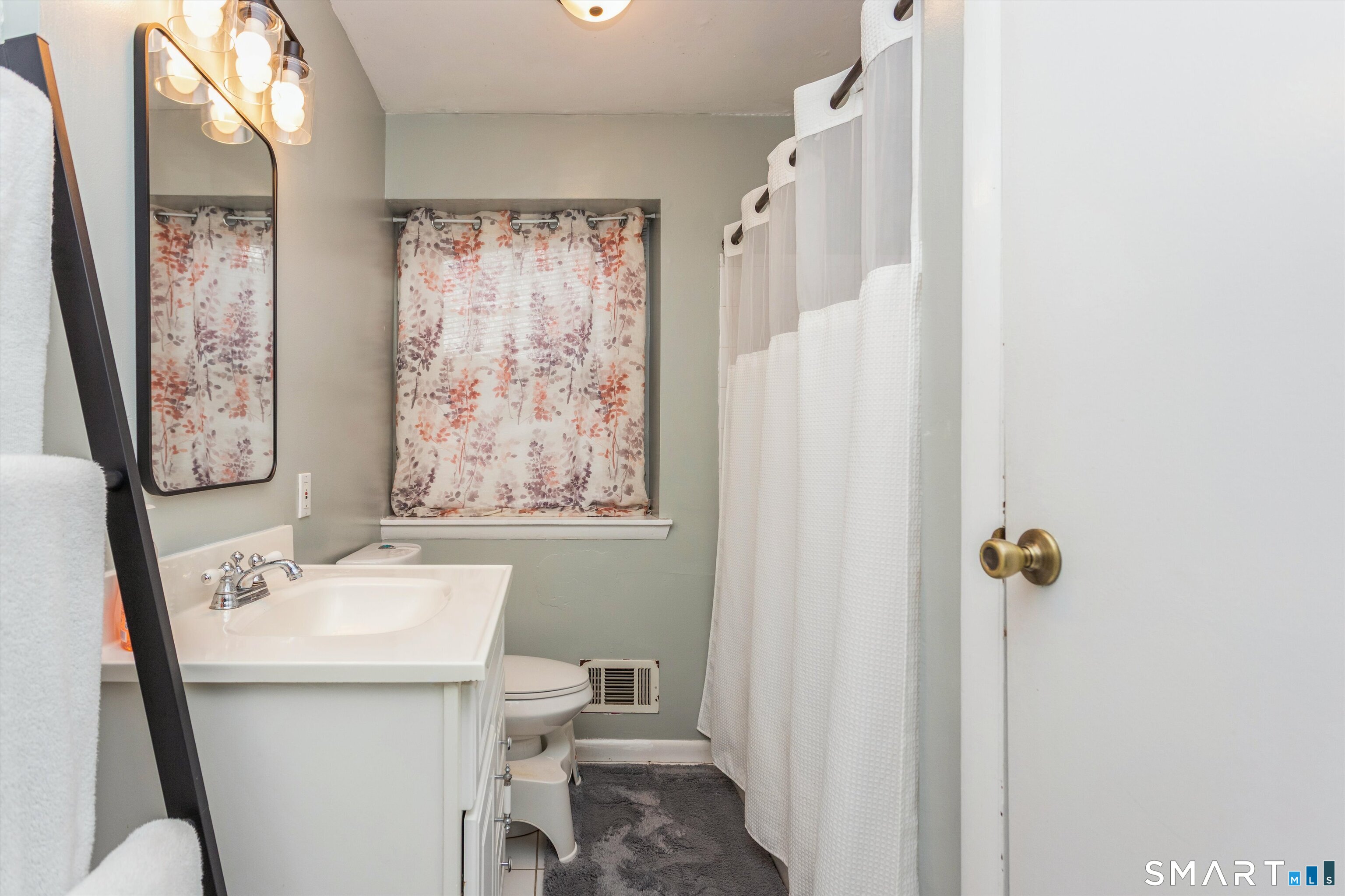 59 Woodway Road APT 1
