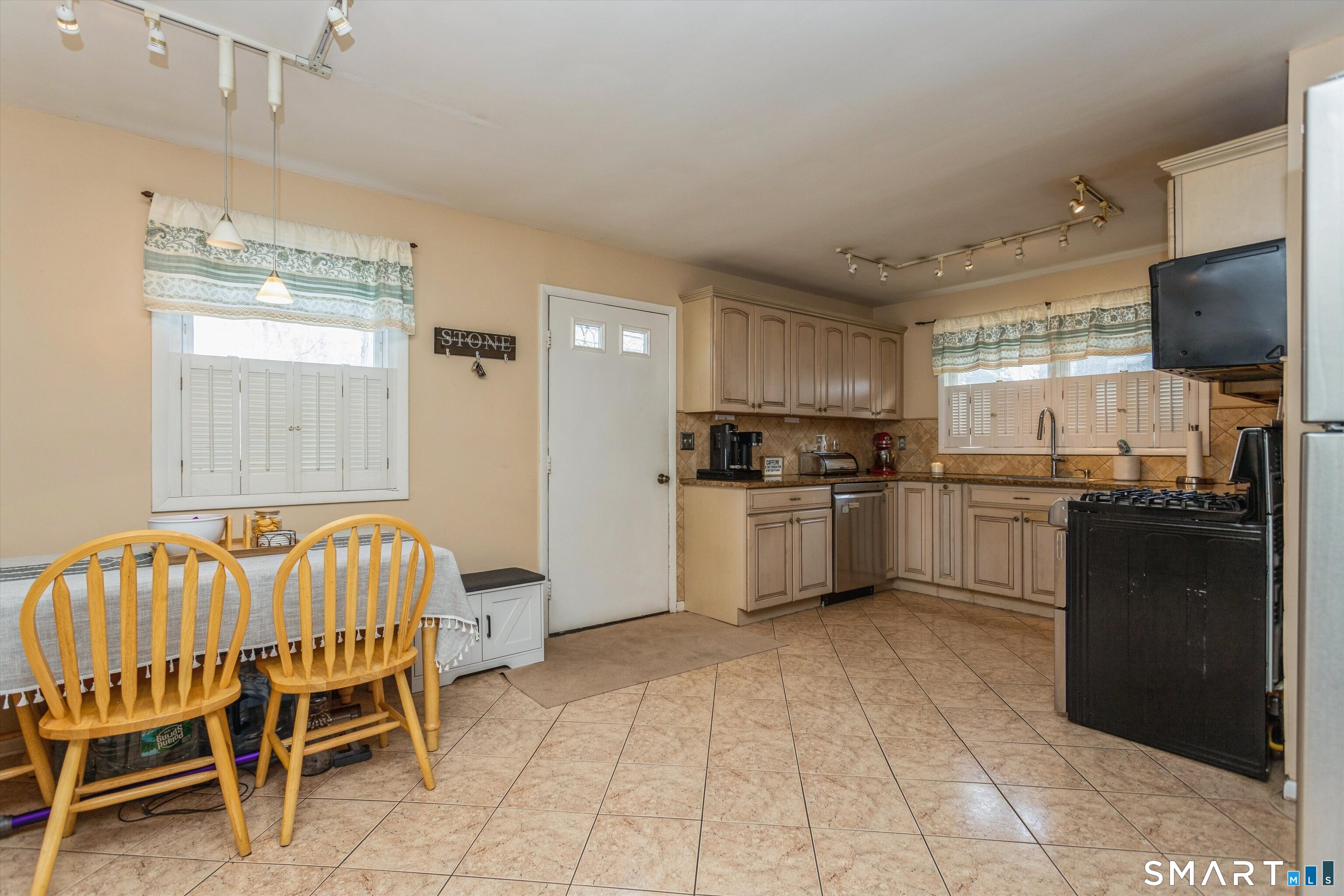 59 Woodway Road APT 1
