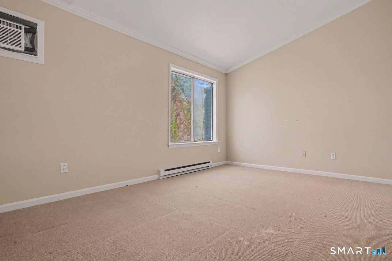 20 East Pembroke Road 28