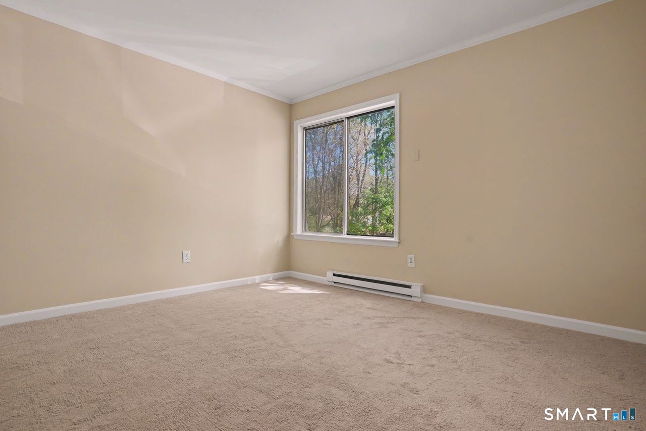 20 East Pembroke Road 28
