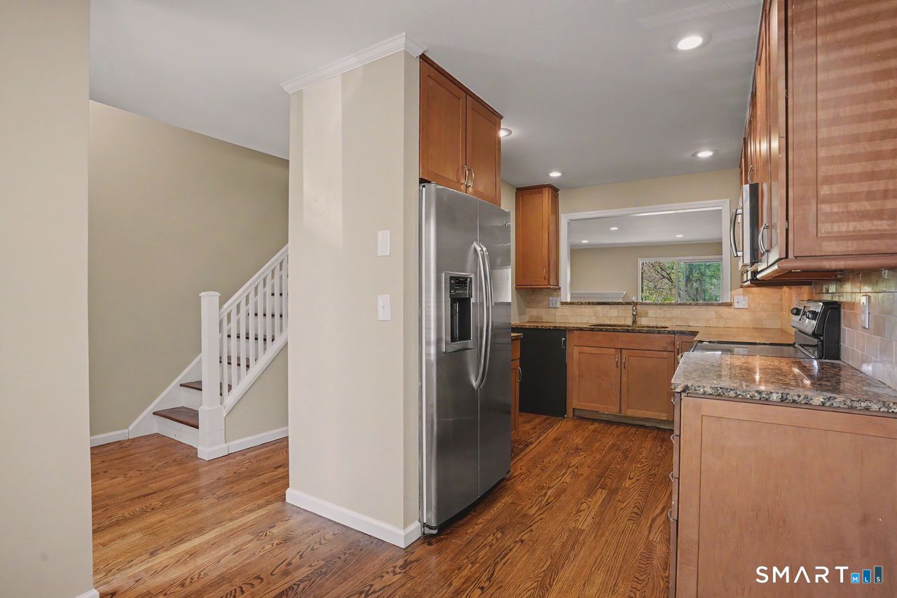 20 East Pembroke Road 28