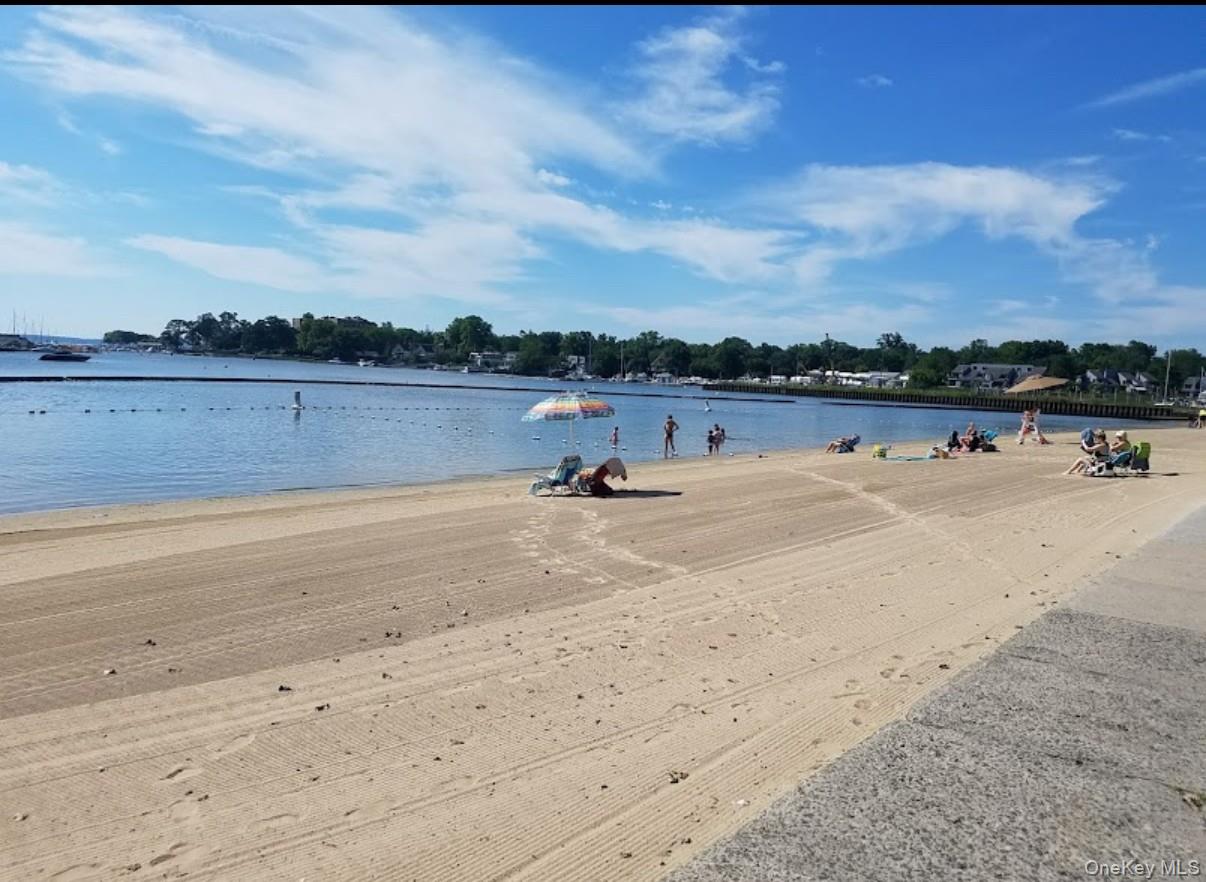 604 Tompkins Unit: 10-C