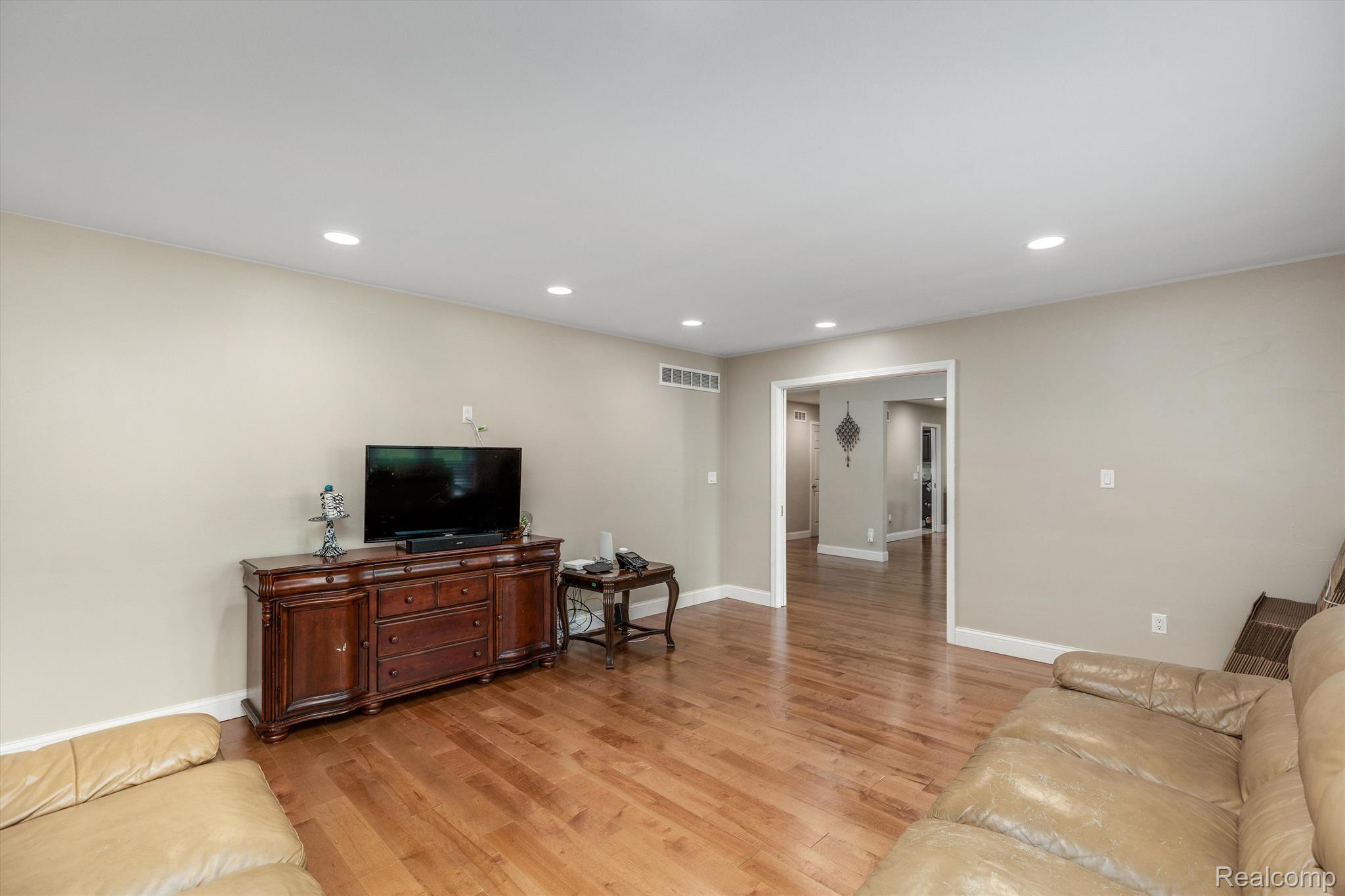 31536 W STONEWOOD Court