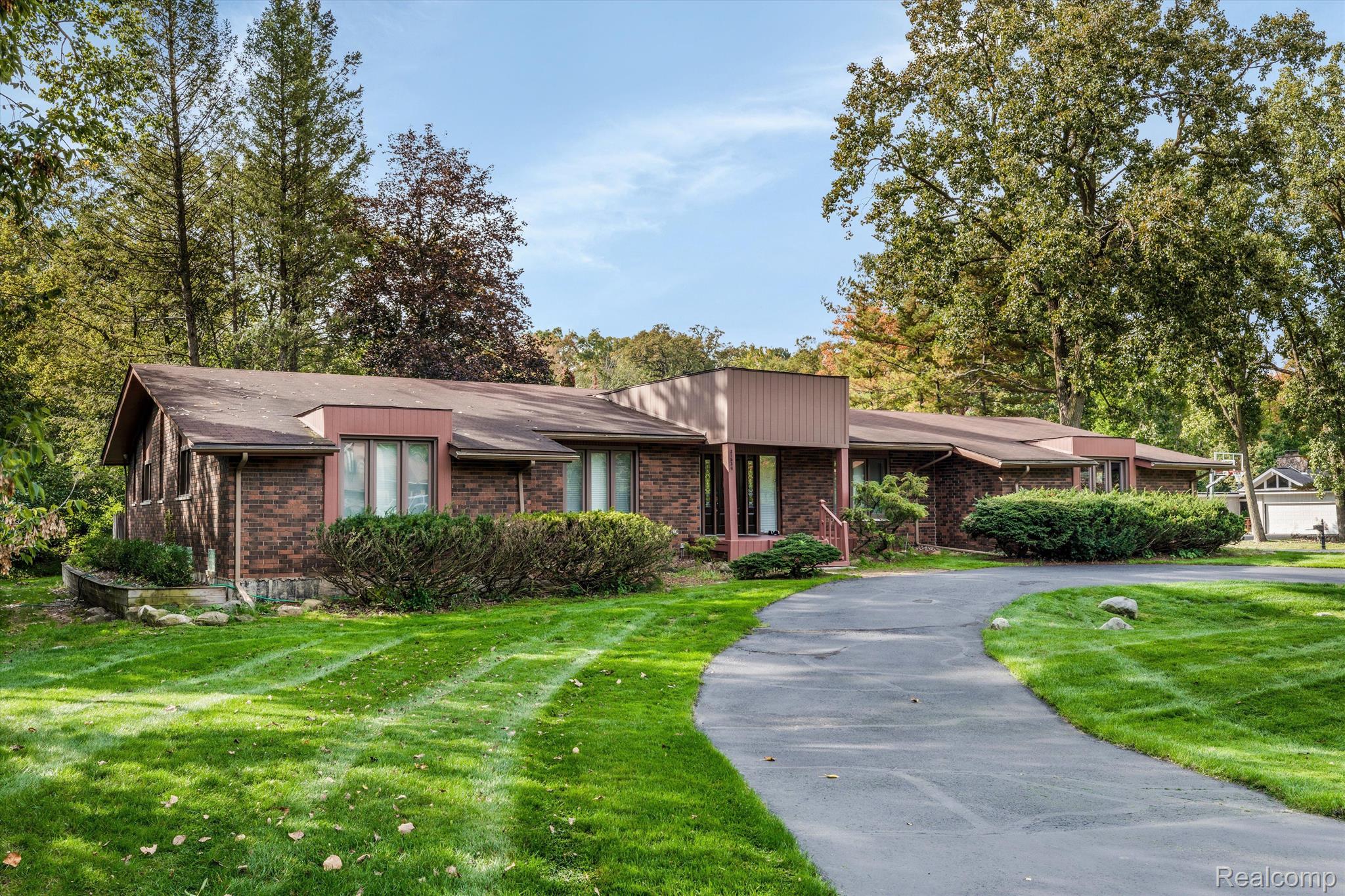 31536 W STONEWOOD Court