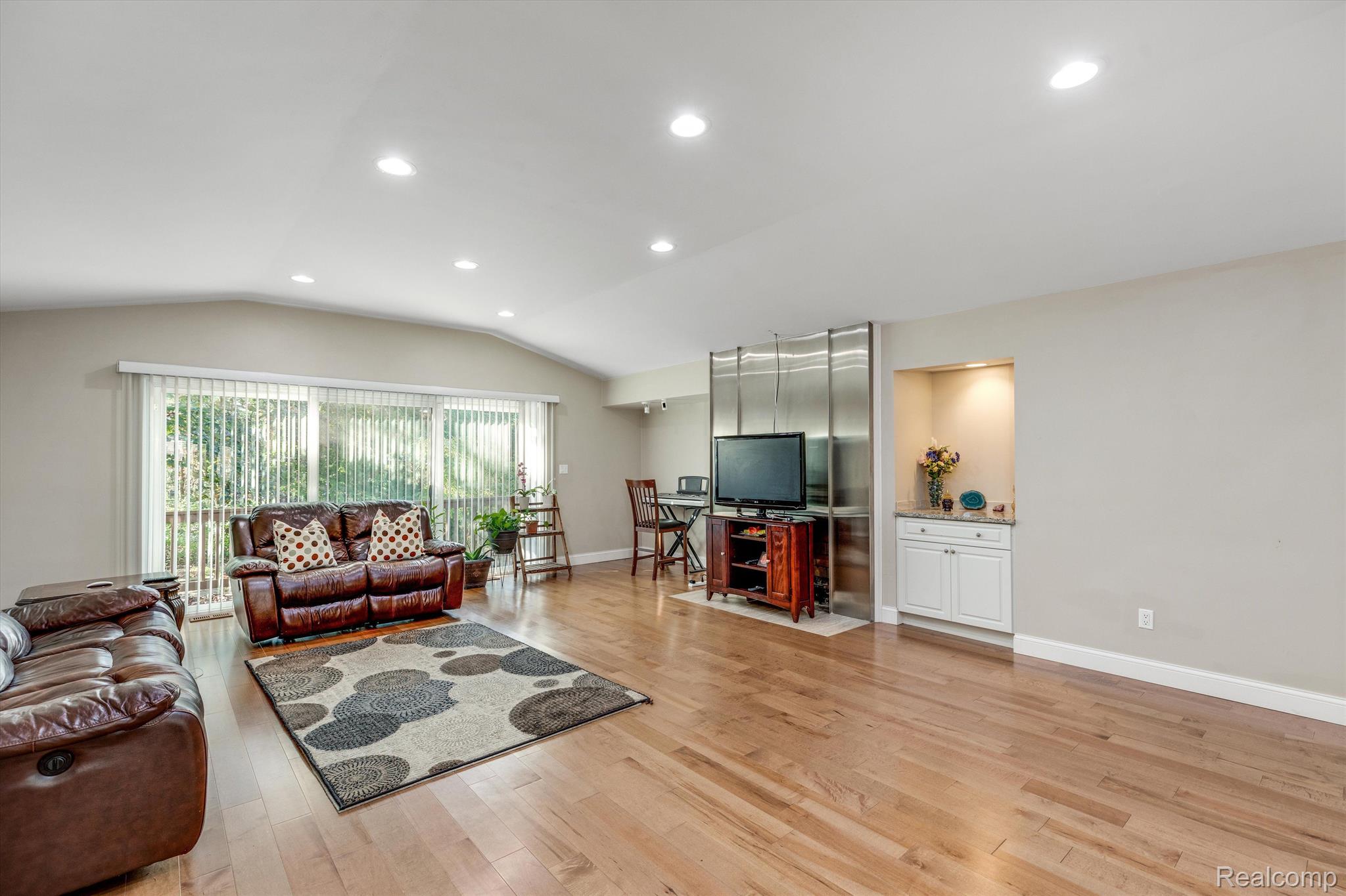 31536 W STONEWOOD Court