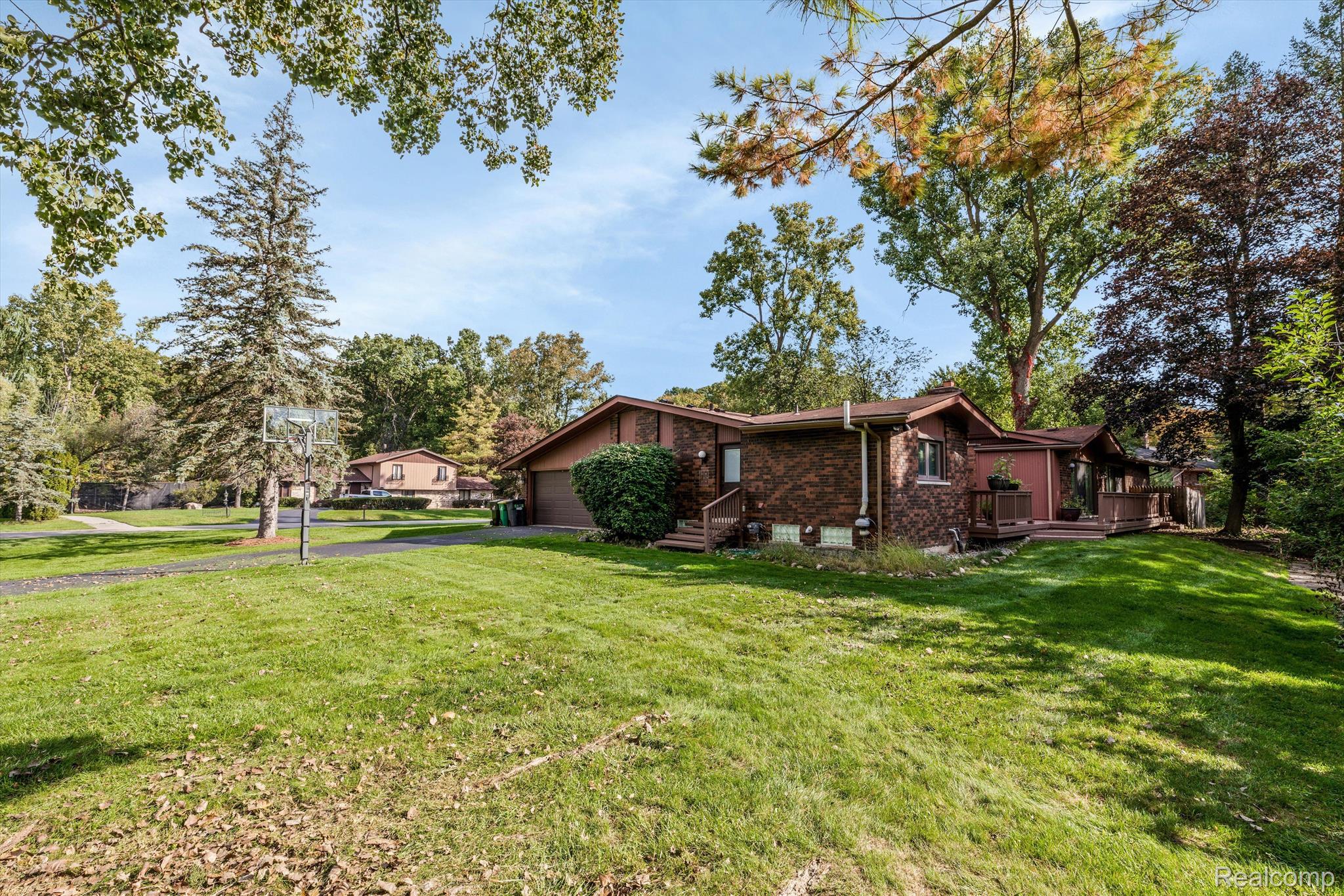 31536 W STONEWOOD Court
