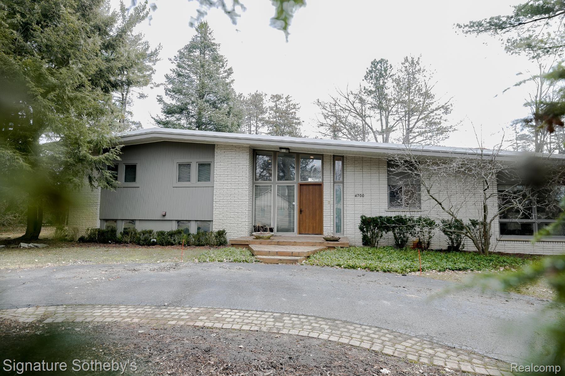4700 HEATHER Lane