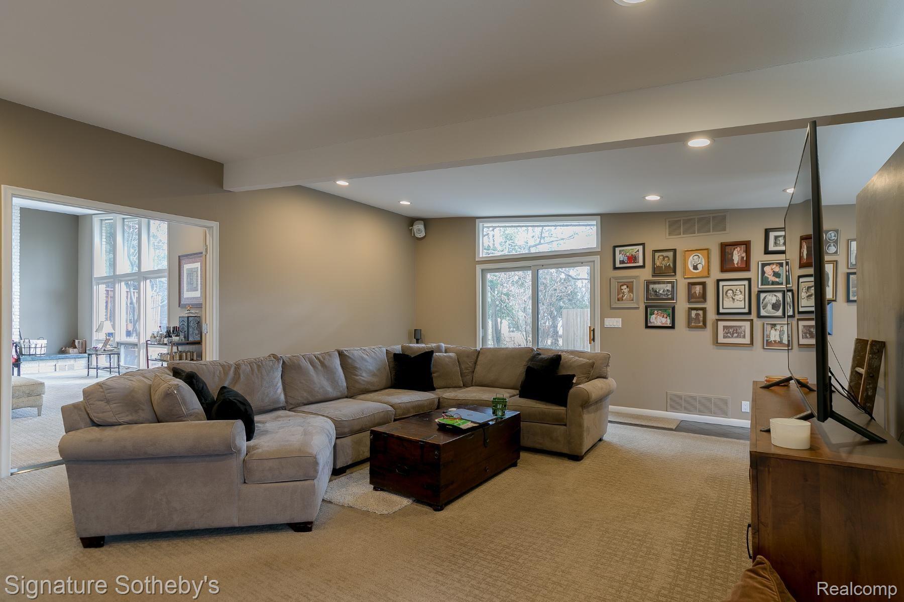 4700 HEATHER Lane