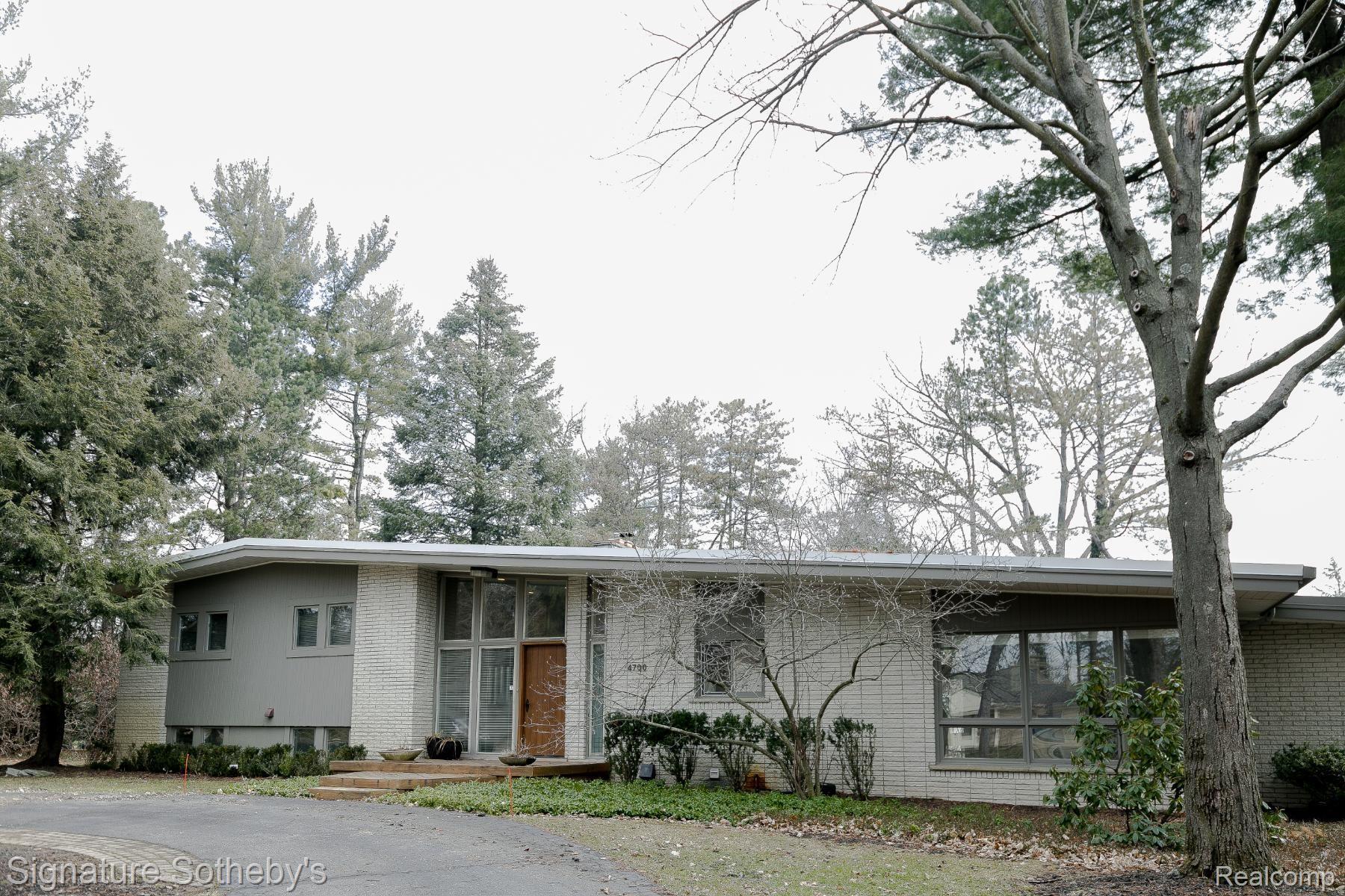 4700 HEATHER Lane