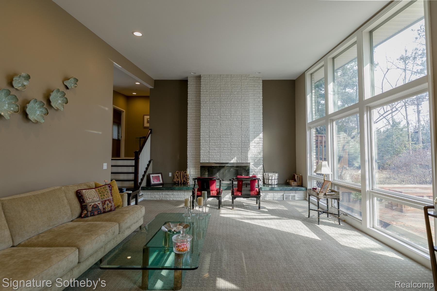 4700 HEATHER Lane