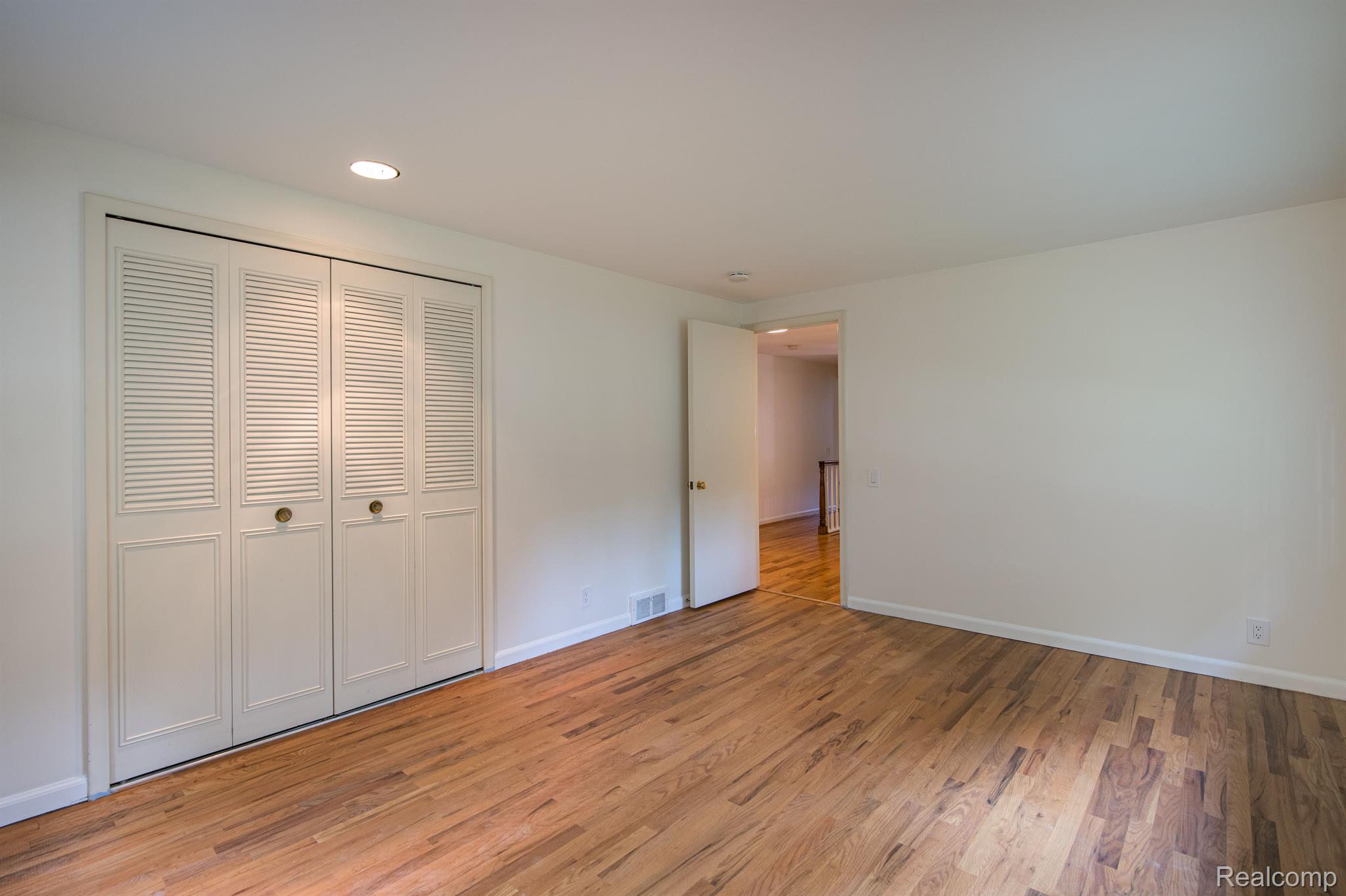 1024 ROCK SPRING Road