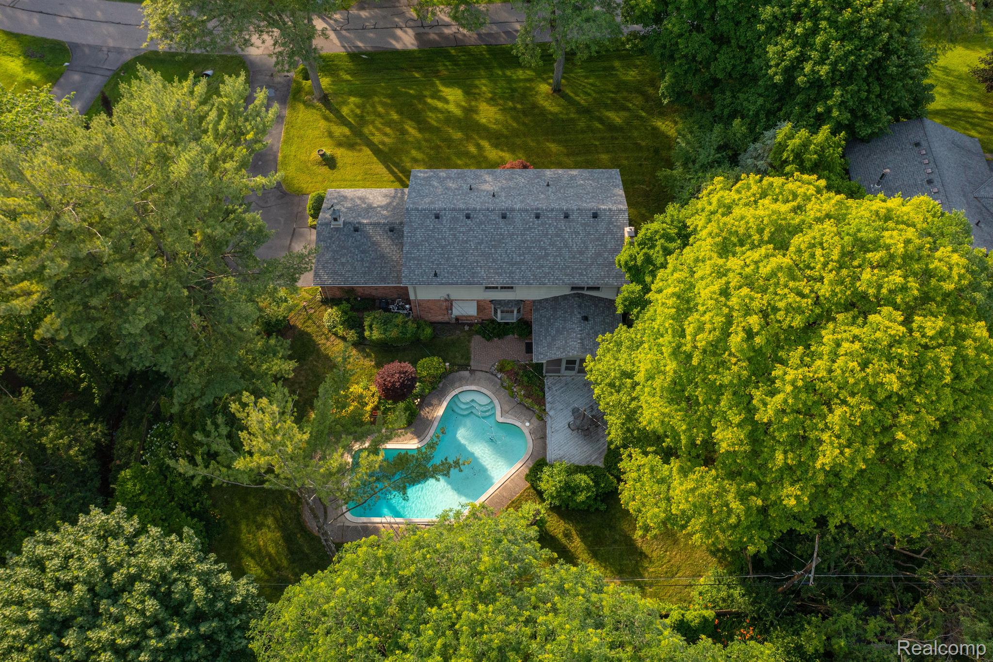 1024 ROCK SPRING Road
