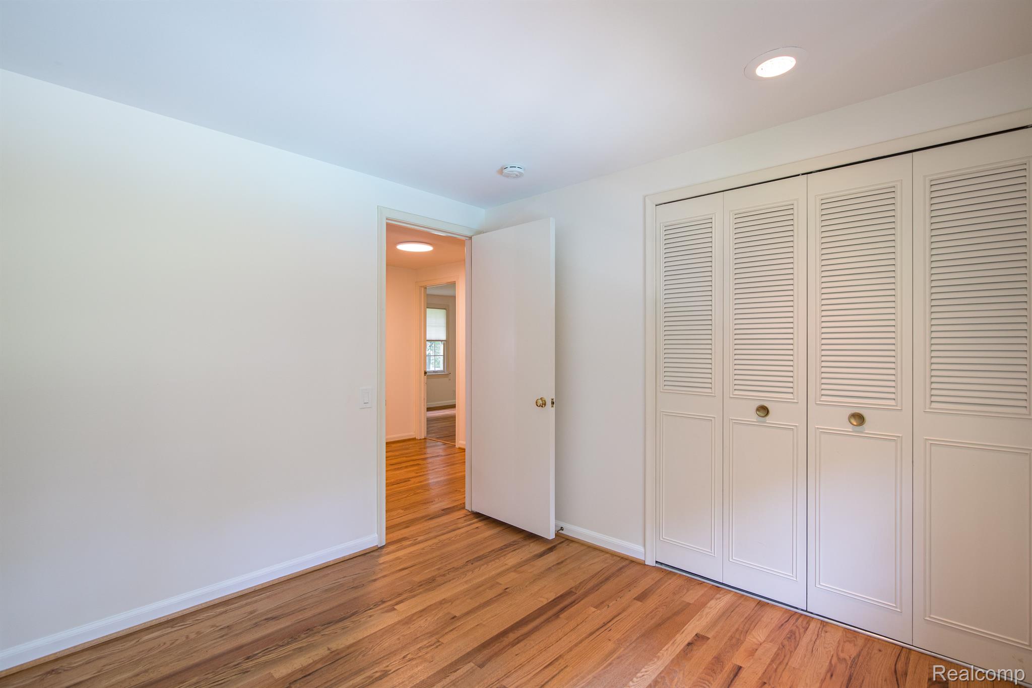 1024 ROCK SPRING Road