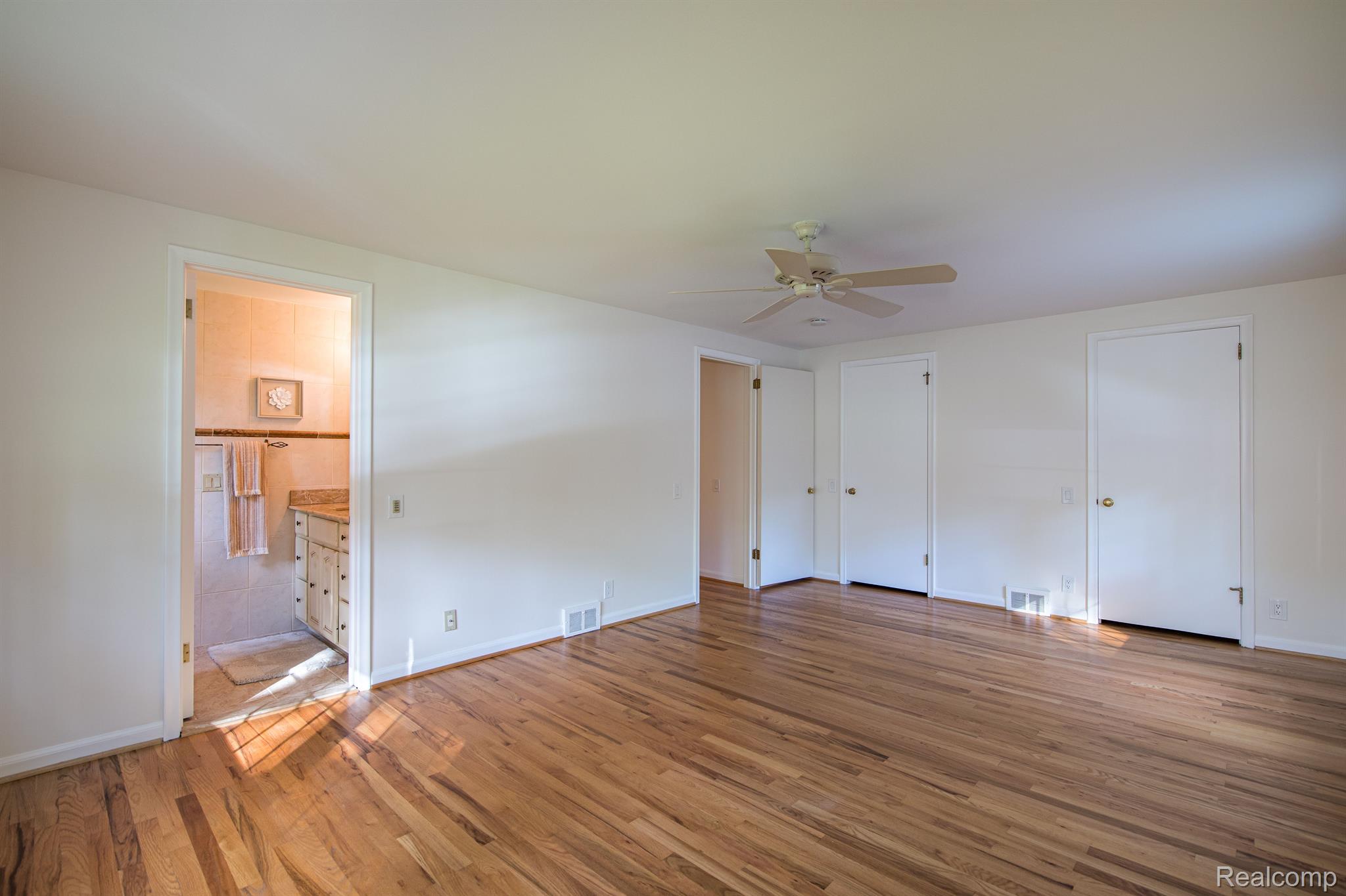1024 ROCK SPRING Road